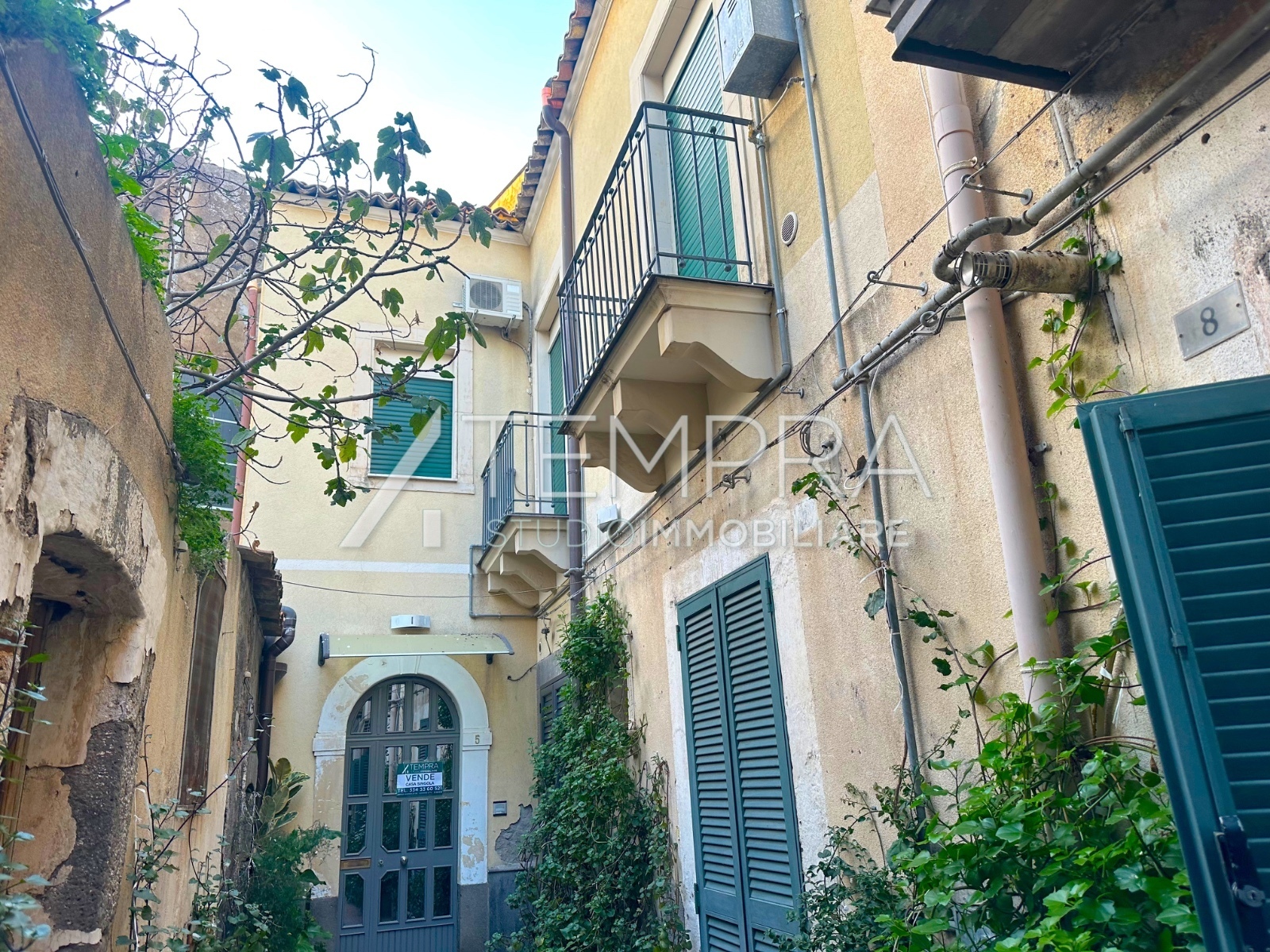 Casa indipendente in vendita a Adrano