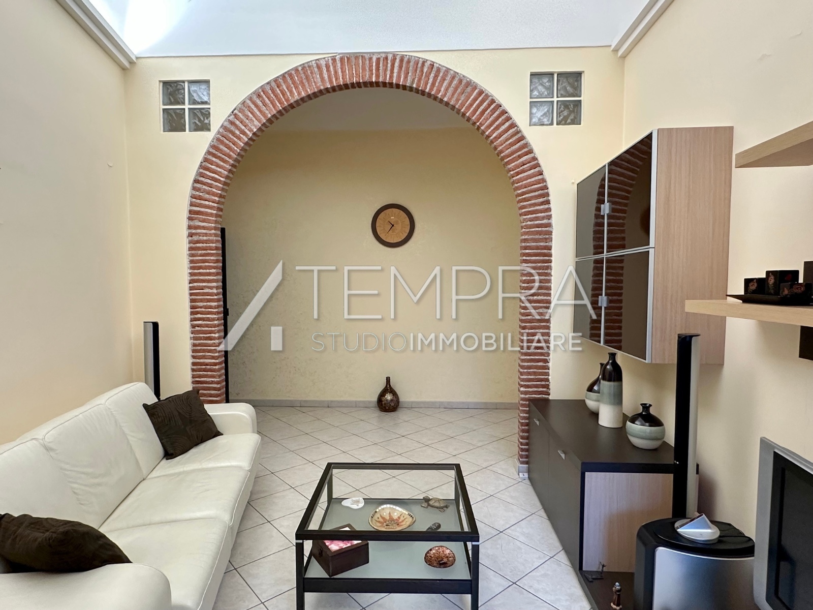 Casa indipendente in vendita a Adrano