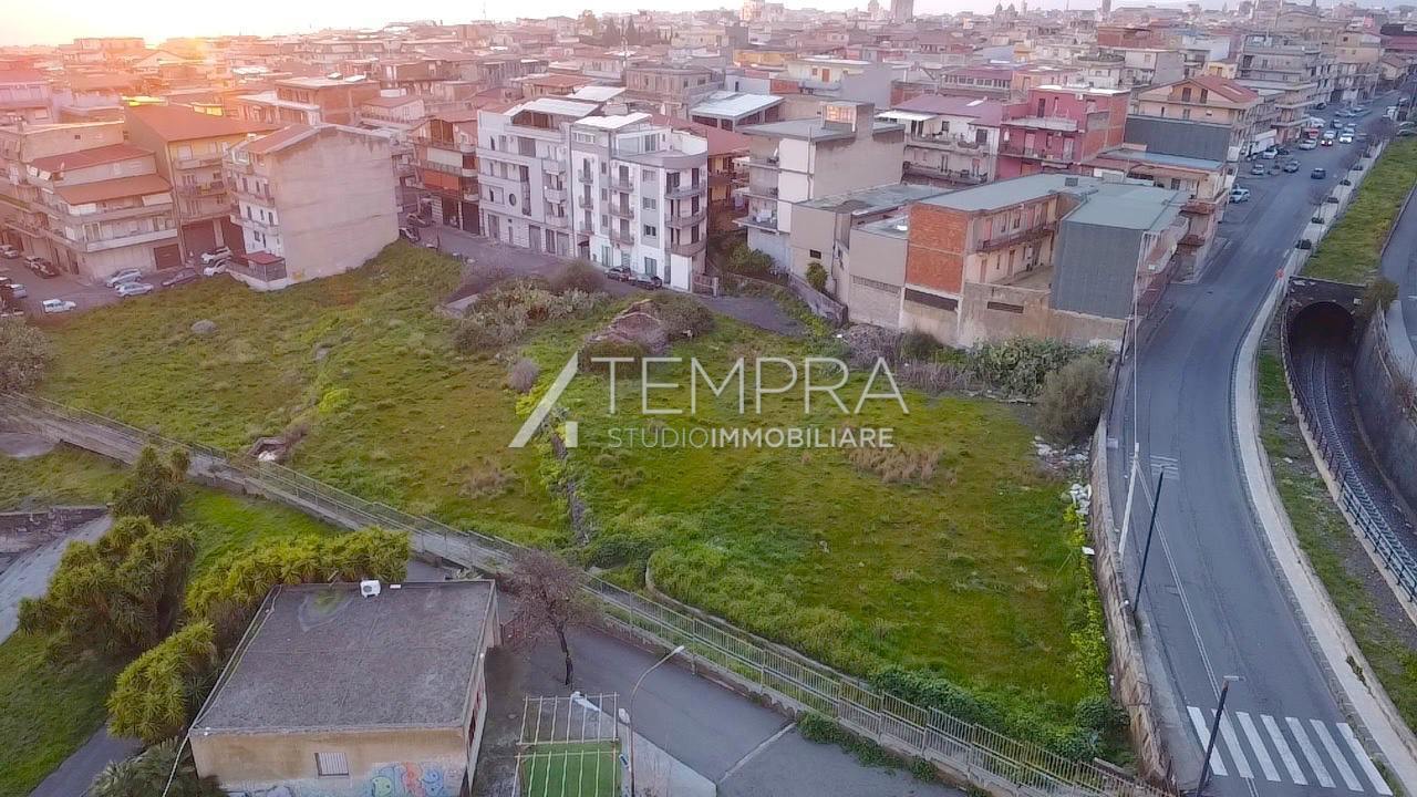 Terreno Industriale in vendita a Adrano