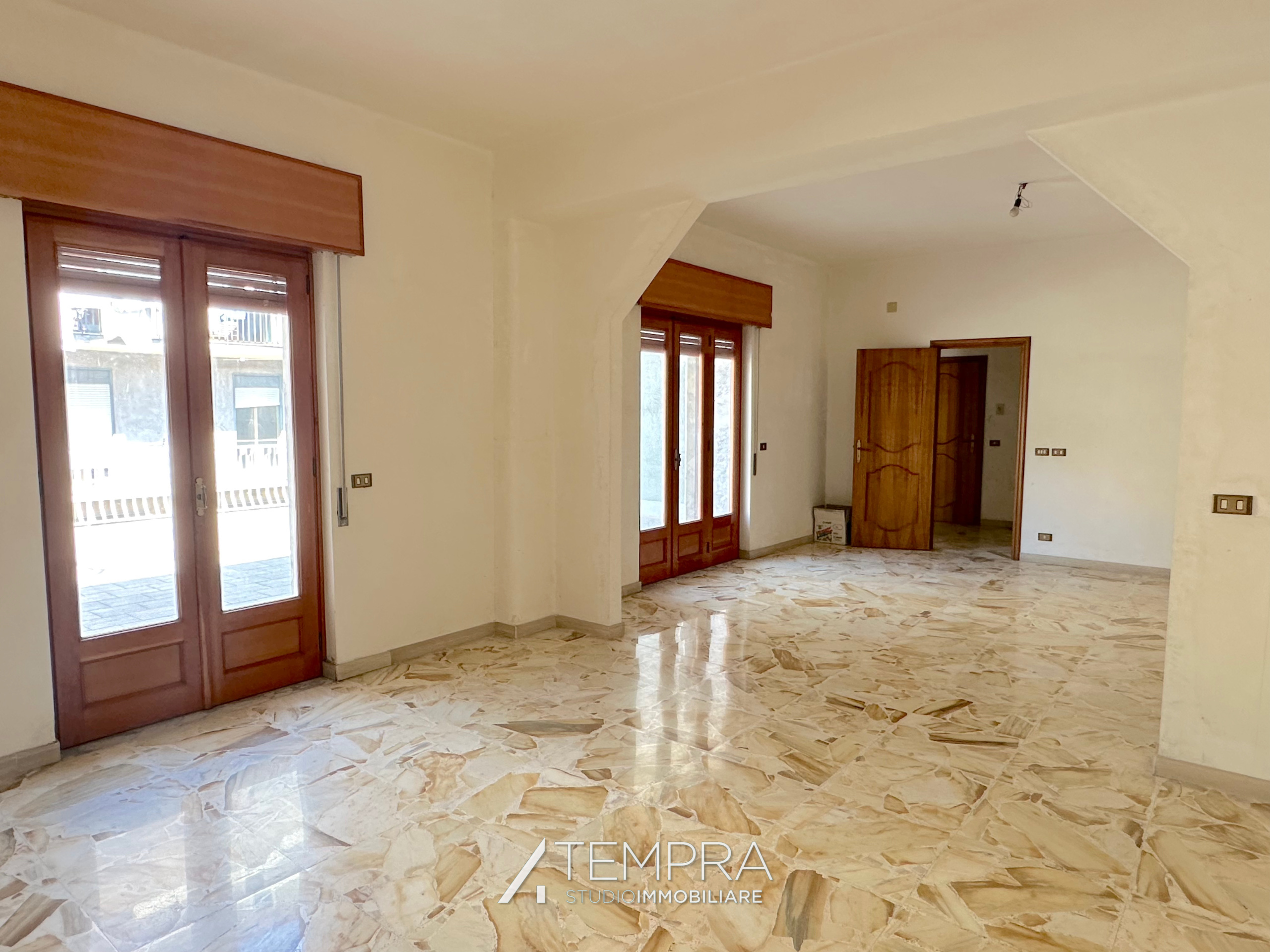 Casa indipendente in vendita in via albert einstein 9, Adrano