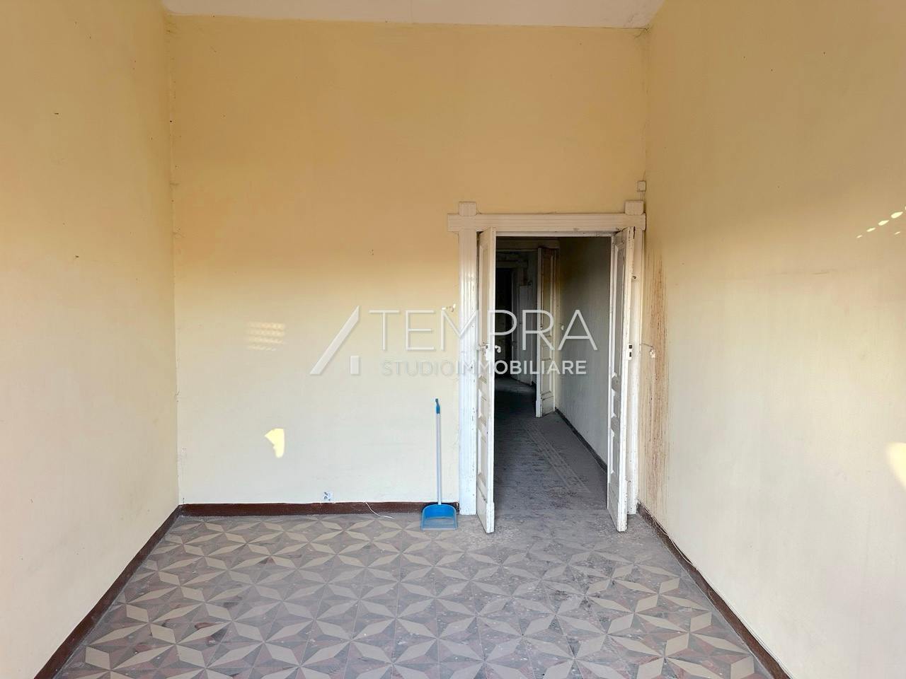 Casa indipendente da ristrutturare a Adrano