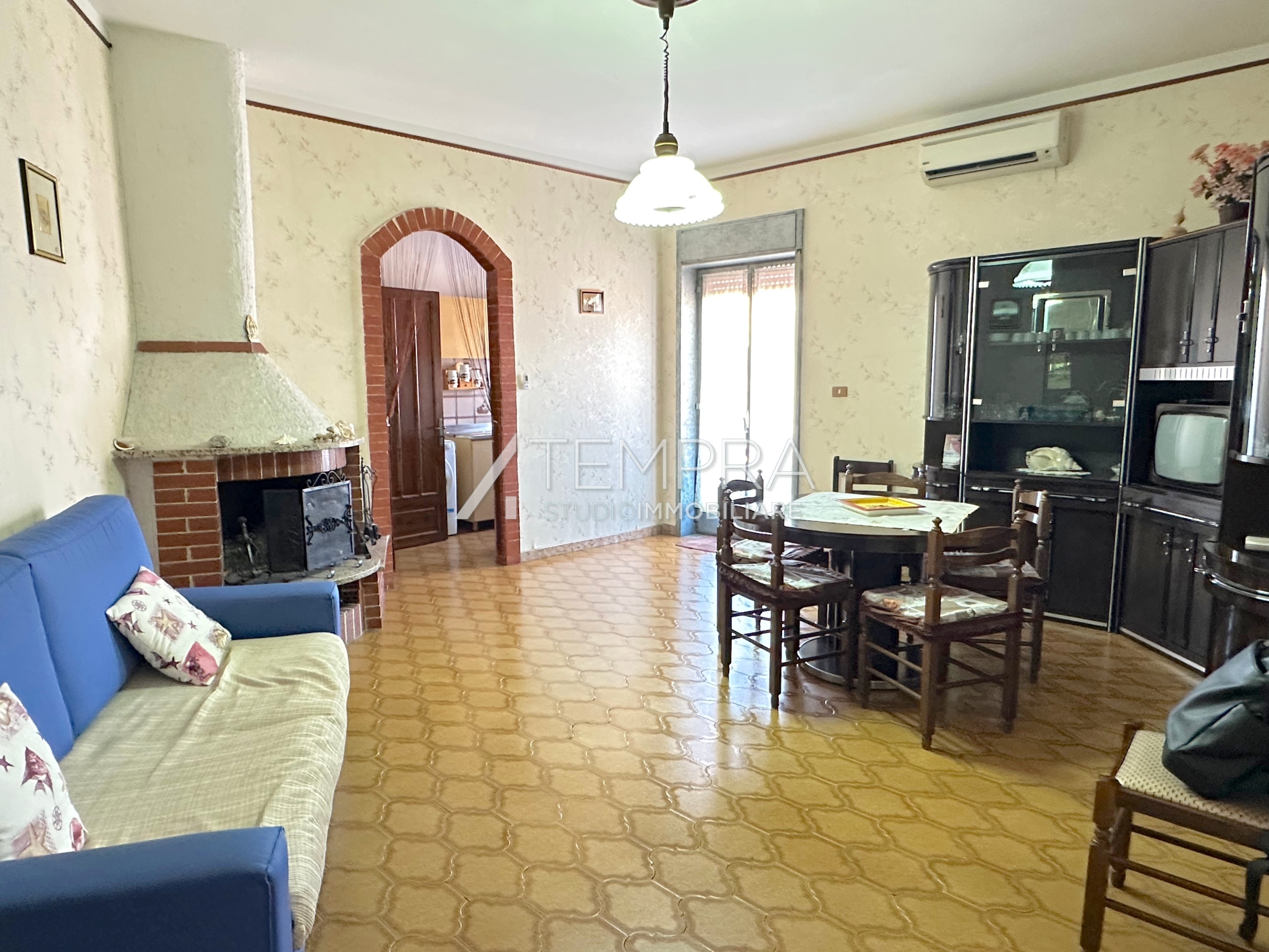 Appartamento in vendita in via archeologica 12, Adrano