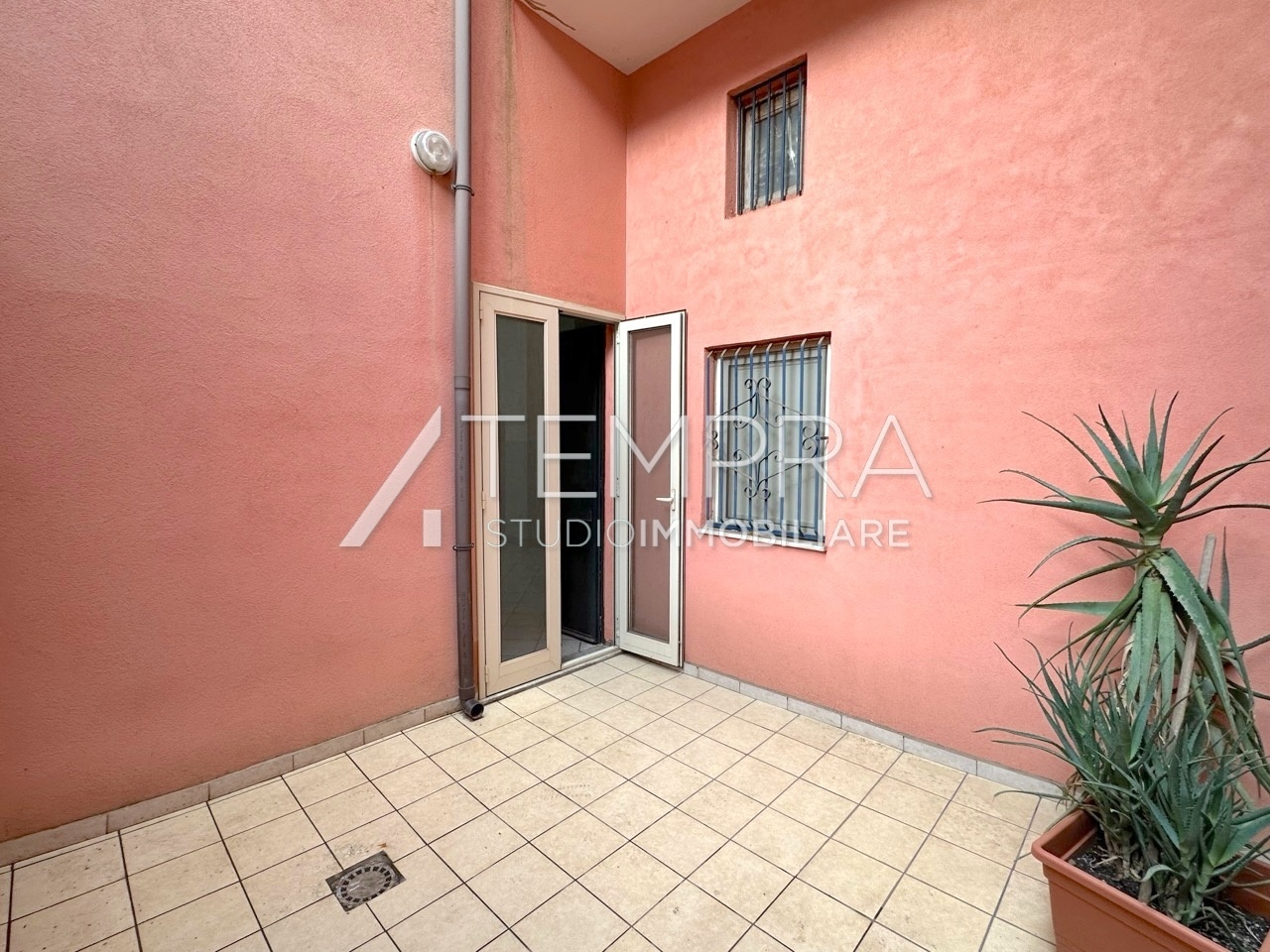 Casa indipendente in vendita a Adrano