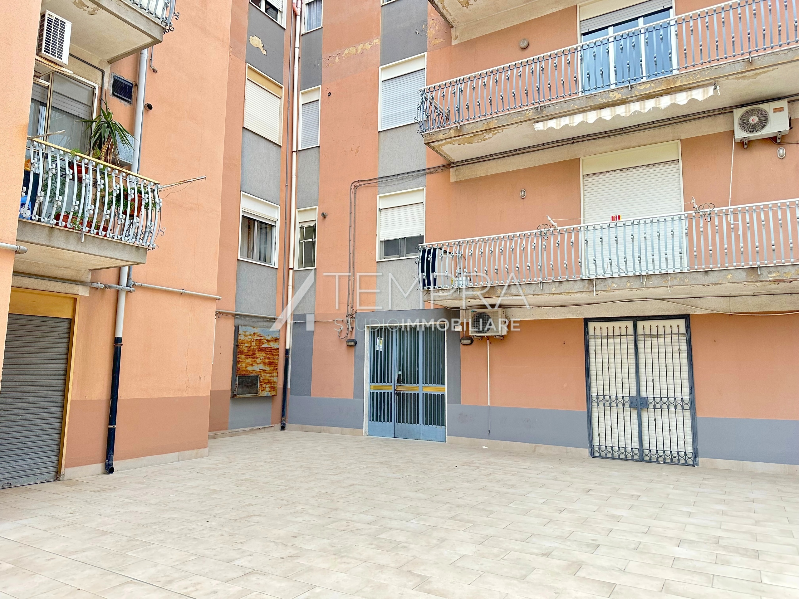 Appartamento in vendita a Adrano