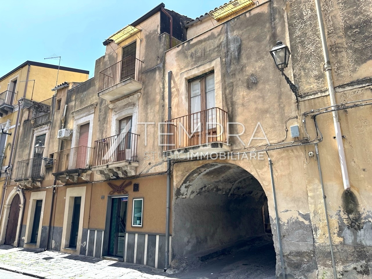 Casa indipendente in vendita a Adrano
