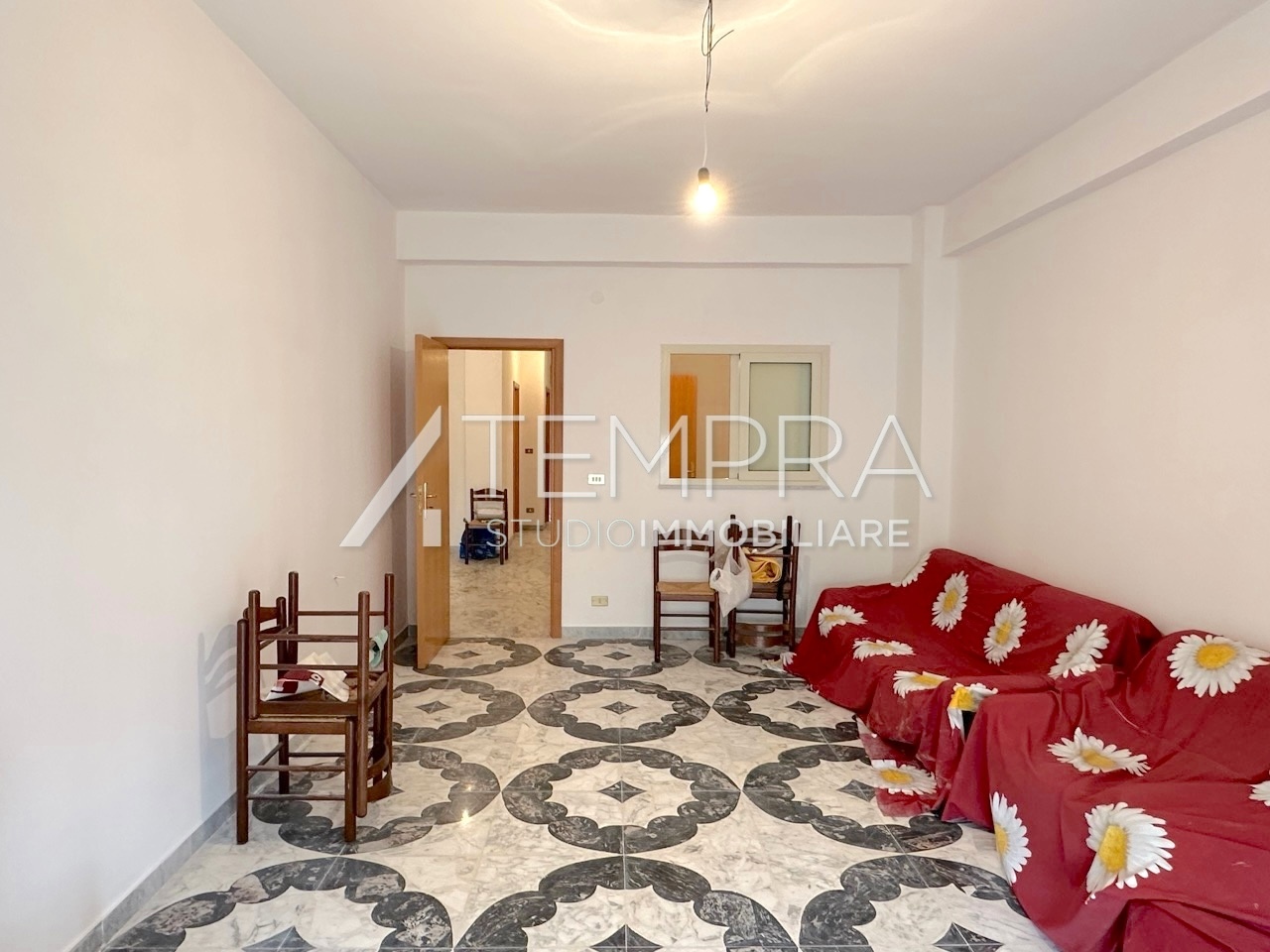 Appartamento in vendita in via battiati 96, Adrano