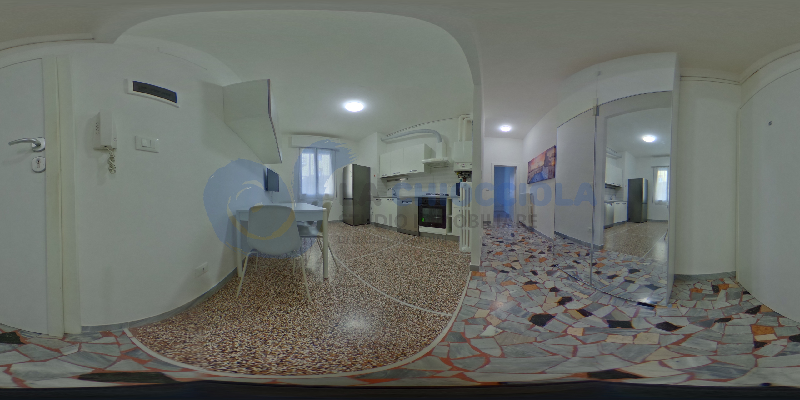 Trilocale ristrutturato in via a. giovannini, Bologna