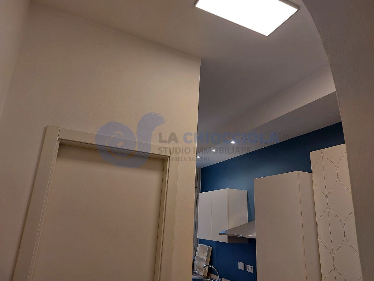 Bilocale ristrutturato in via porrettana, Bologna