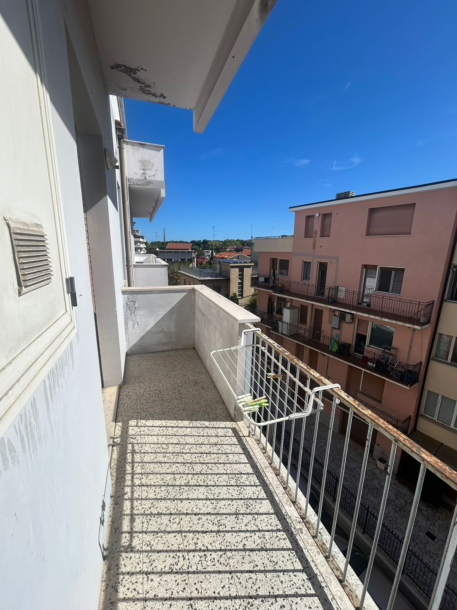 Trilocale ristrutturato in via primo riccitelli, Pescara