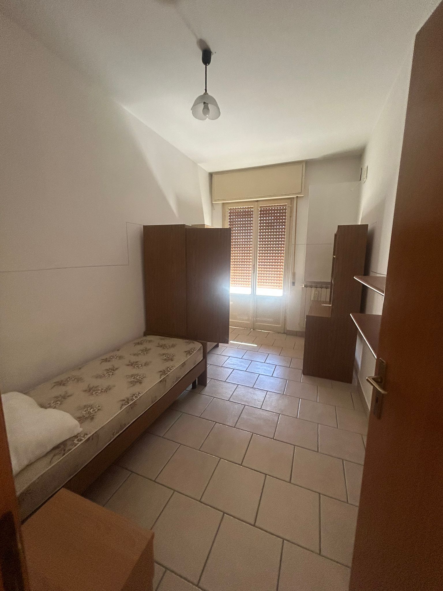 Trilocale ristrutturato in via primo riccitelli, Pescara