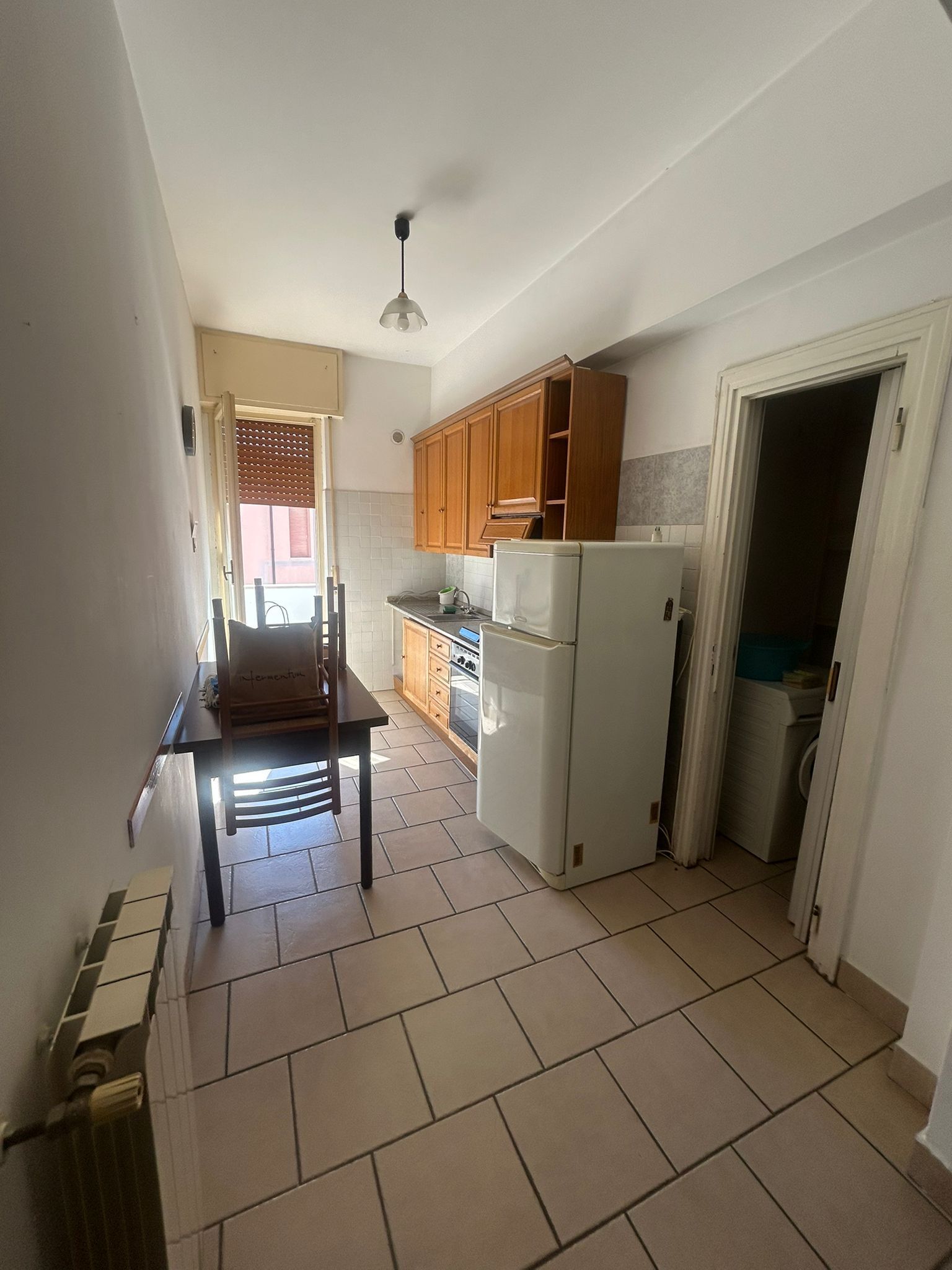 Trilocale ristrutturato in via primo riccitelli, Pescara