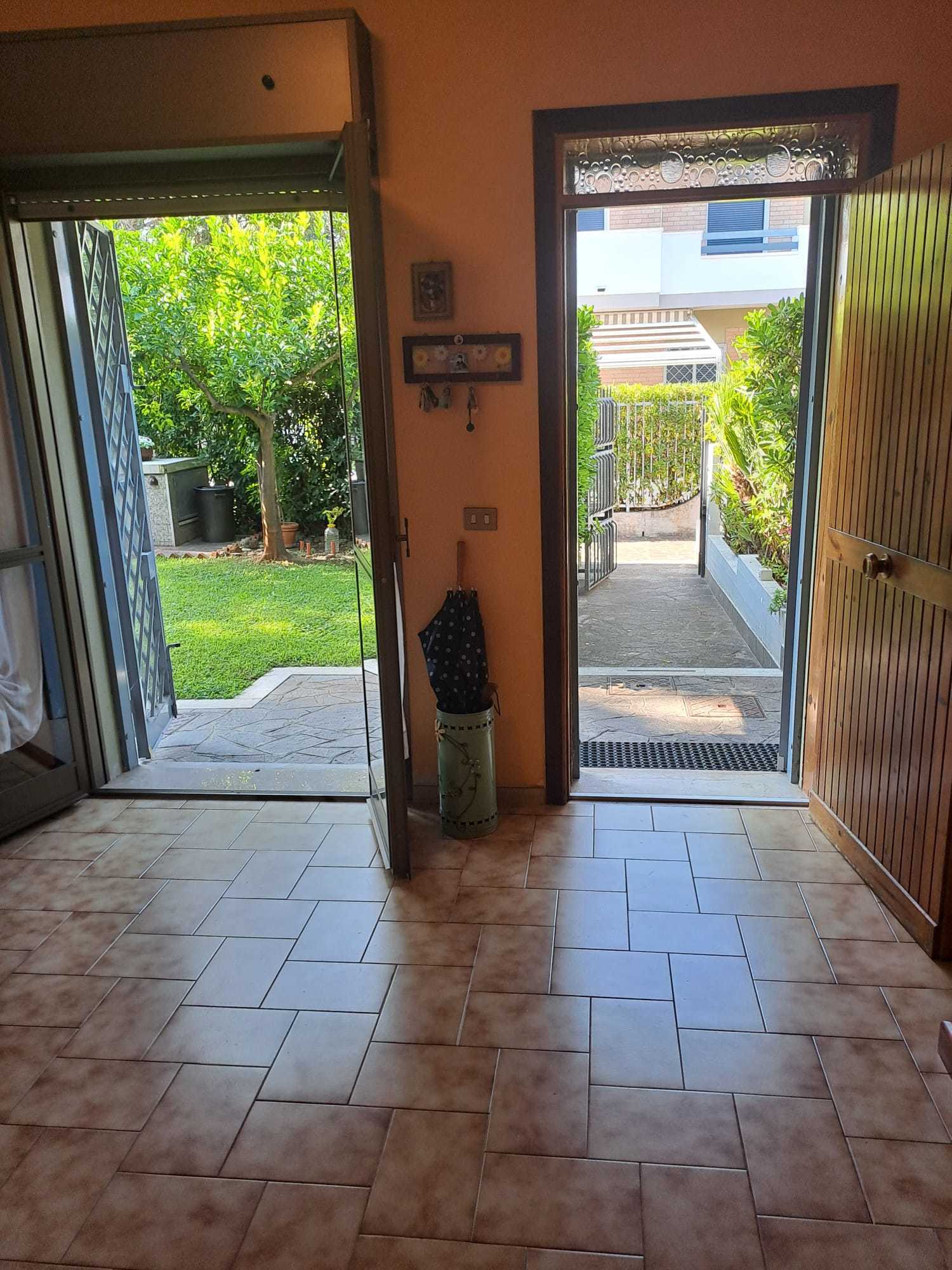 Villa in vendita in via figlie della sapienza 15, Pescara