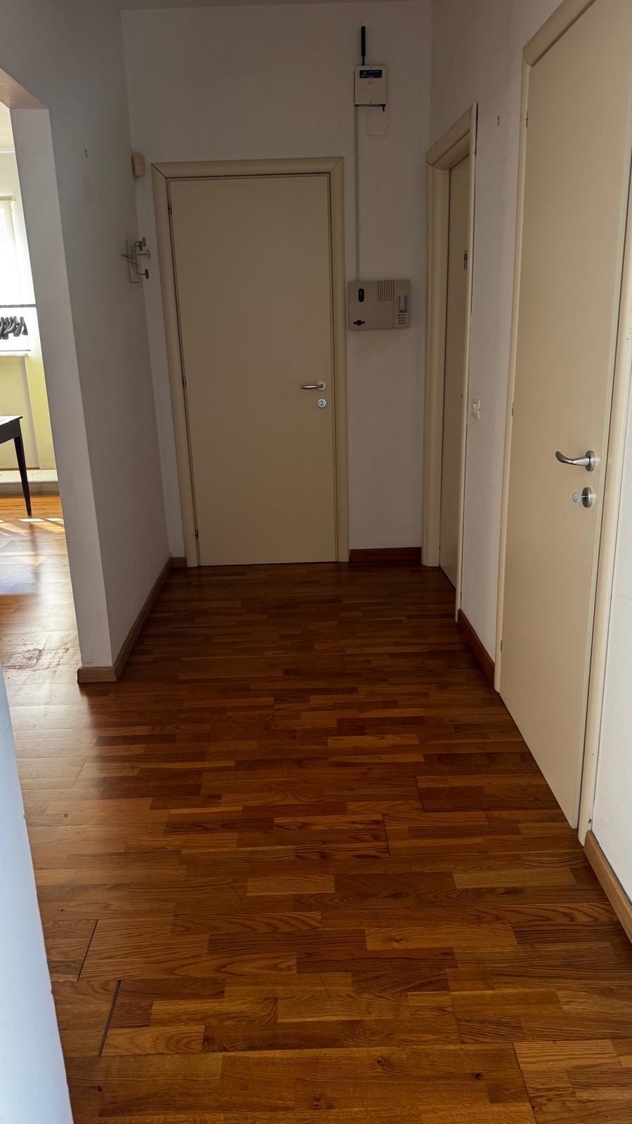 Laboratorio ristrutturato in via pietro nenni, Pescara