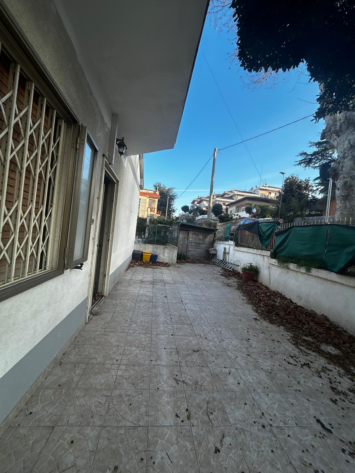 Casa indipendente con giardino a Pescara