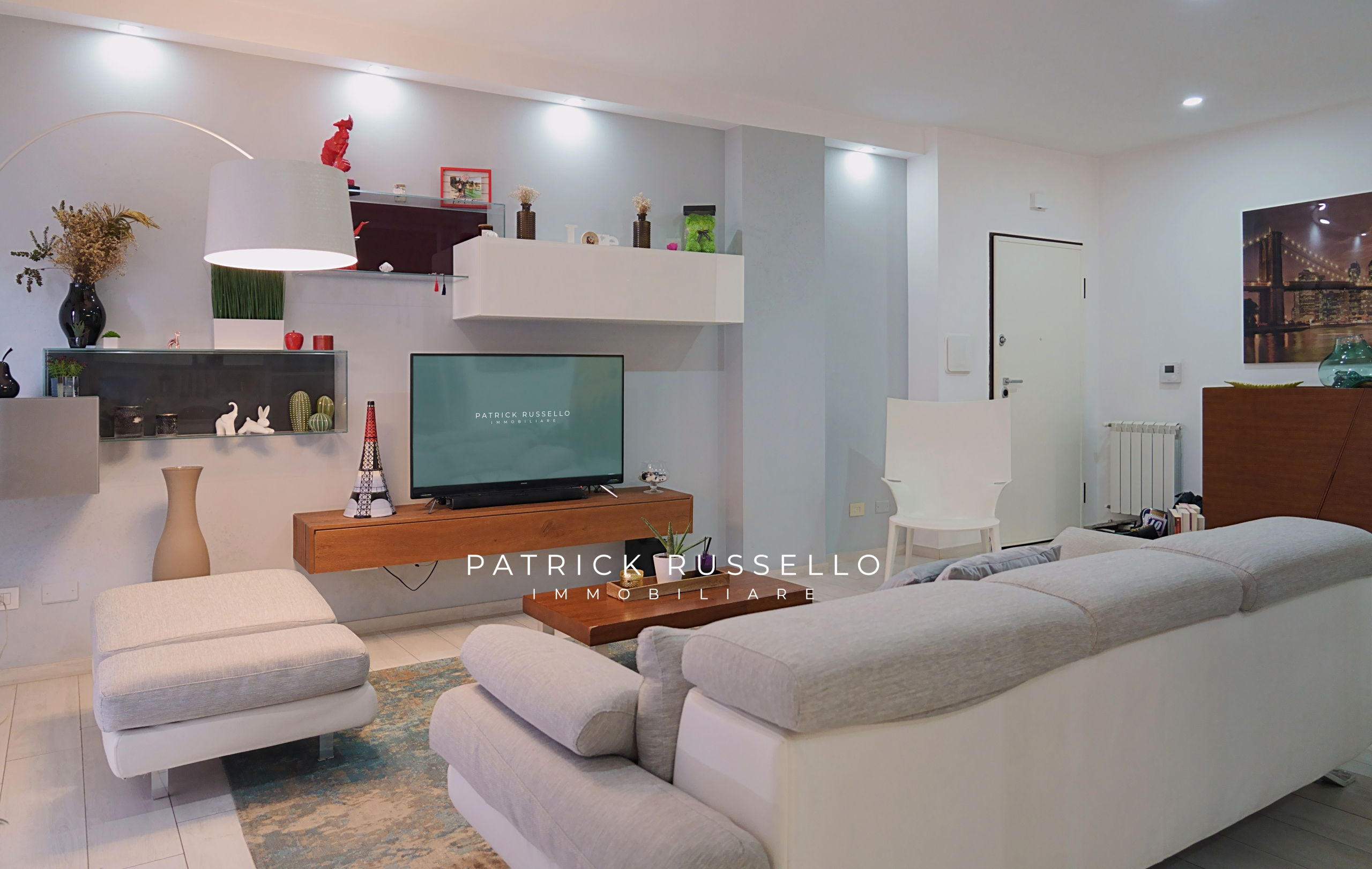 Appartamento ristrutturato in via cartesio 46, Gela