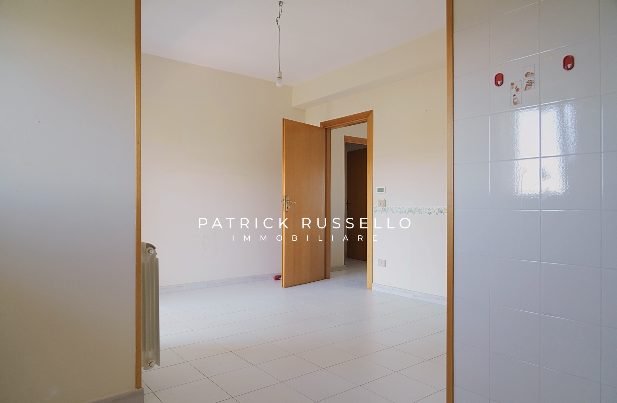 Appartamento da ristrutturare in via navari 7, Gela