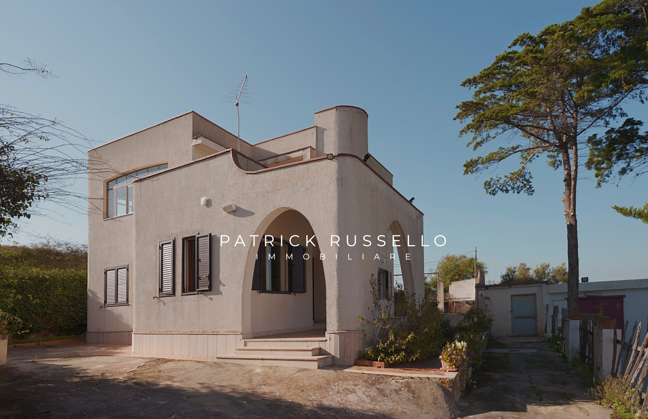 Villa da ristrutturare in via dei rovi snc, Gela