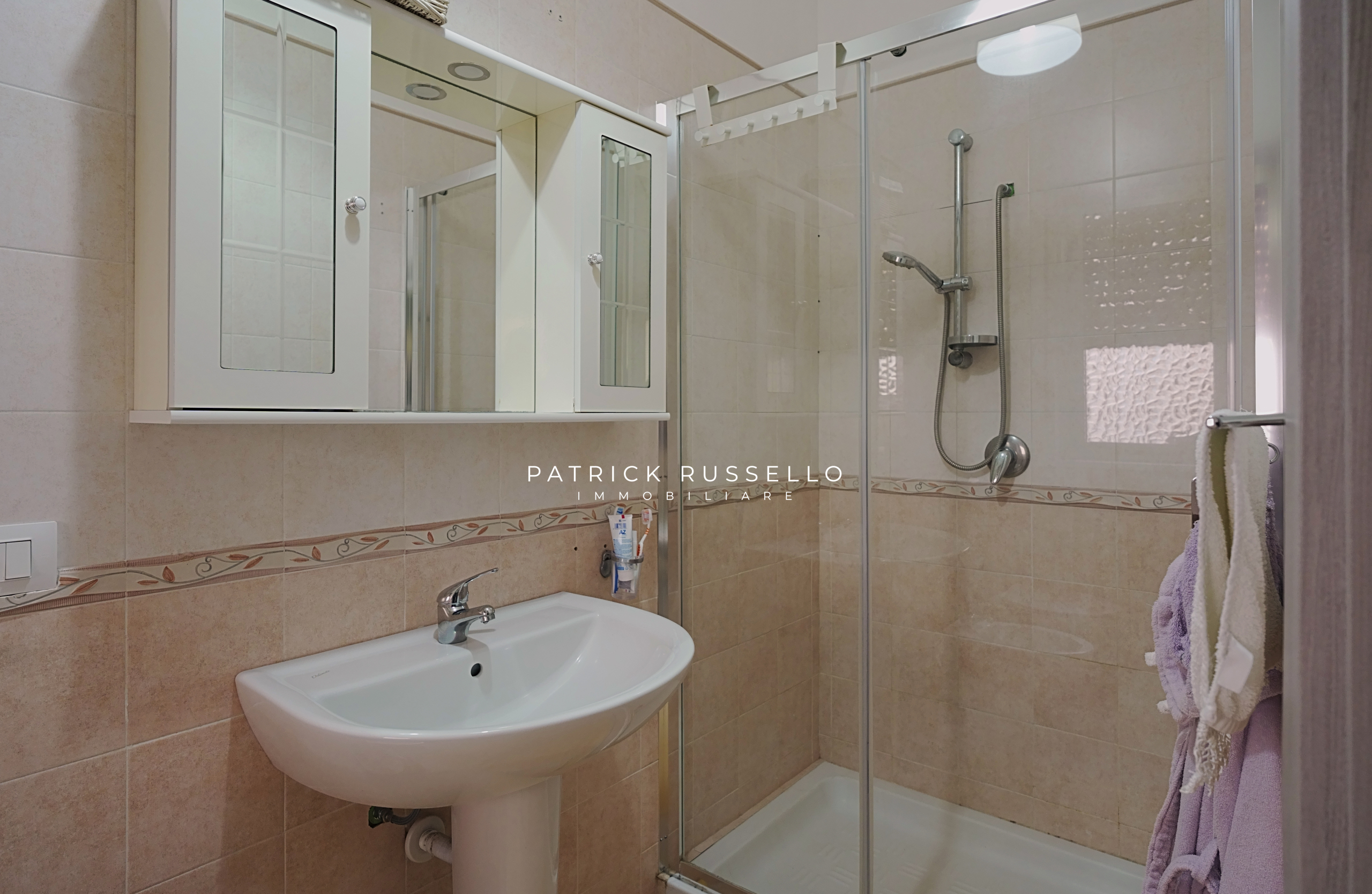 Appartamento ristrutturato in via calabria 55, Gela