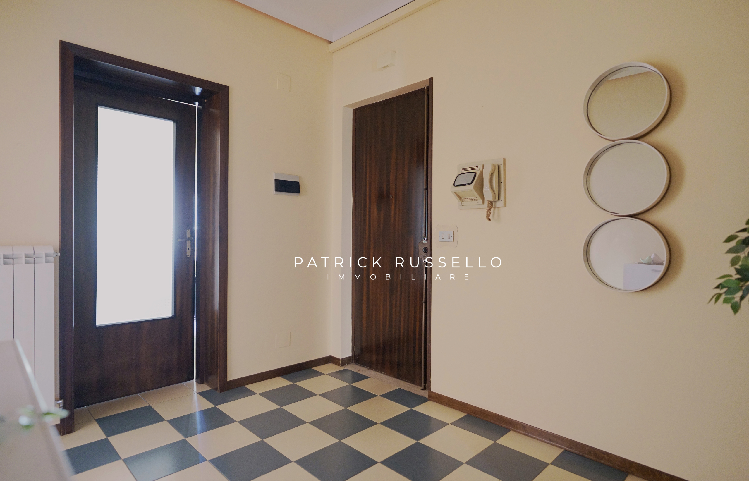 Appartamento da ristrutturare in via parioli 6, Gela