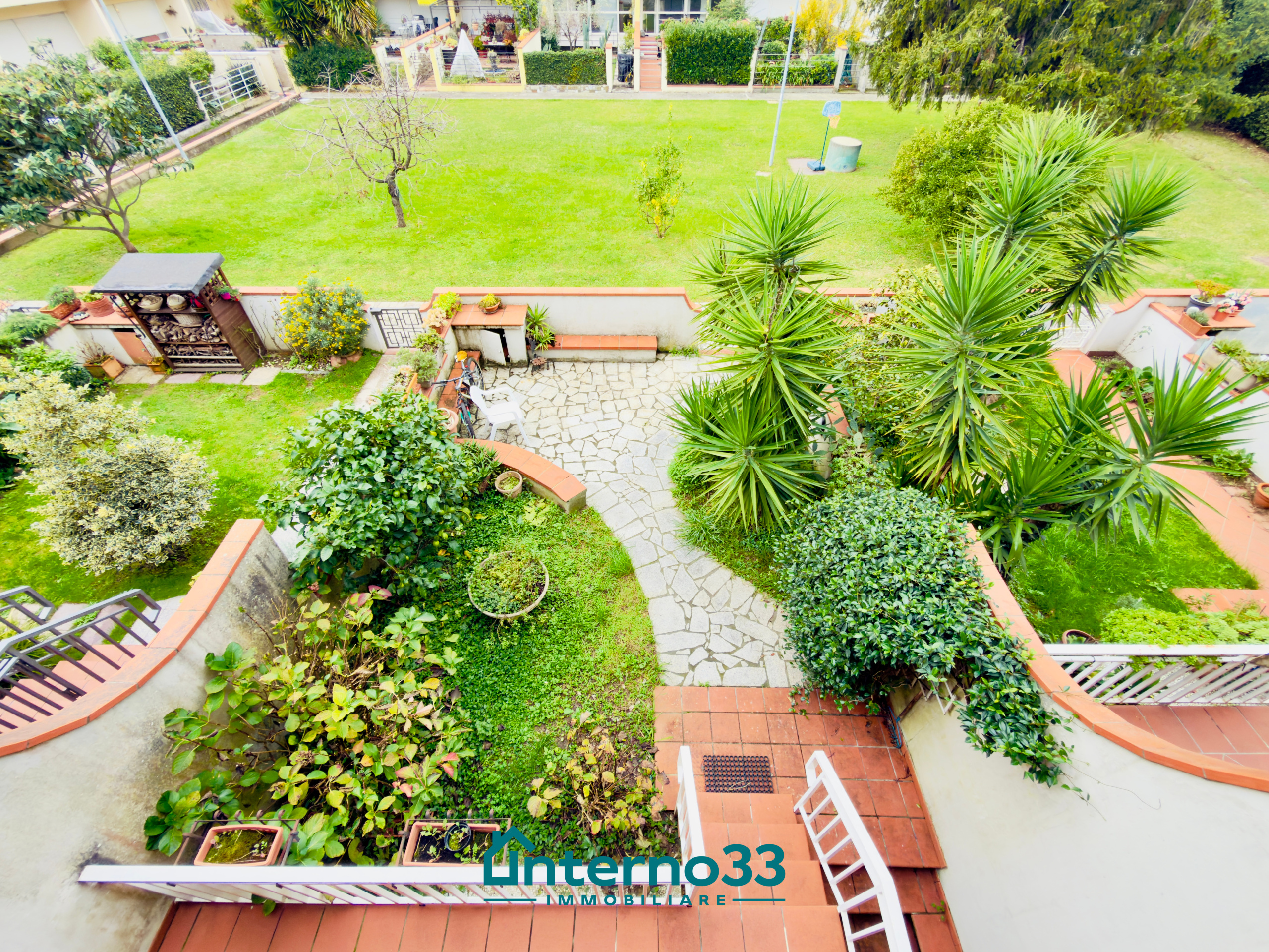 Casa indipendente da ristrutturare in via dogana 1, Ortonovo