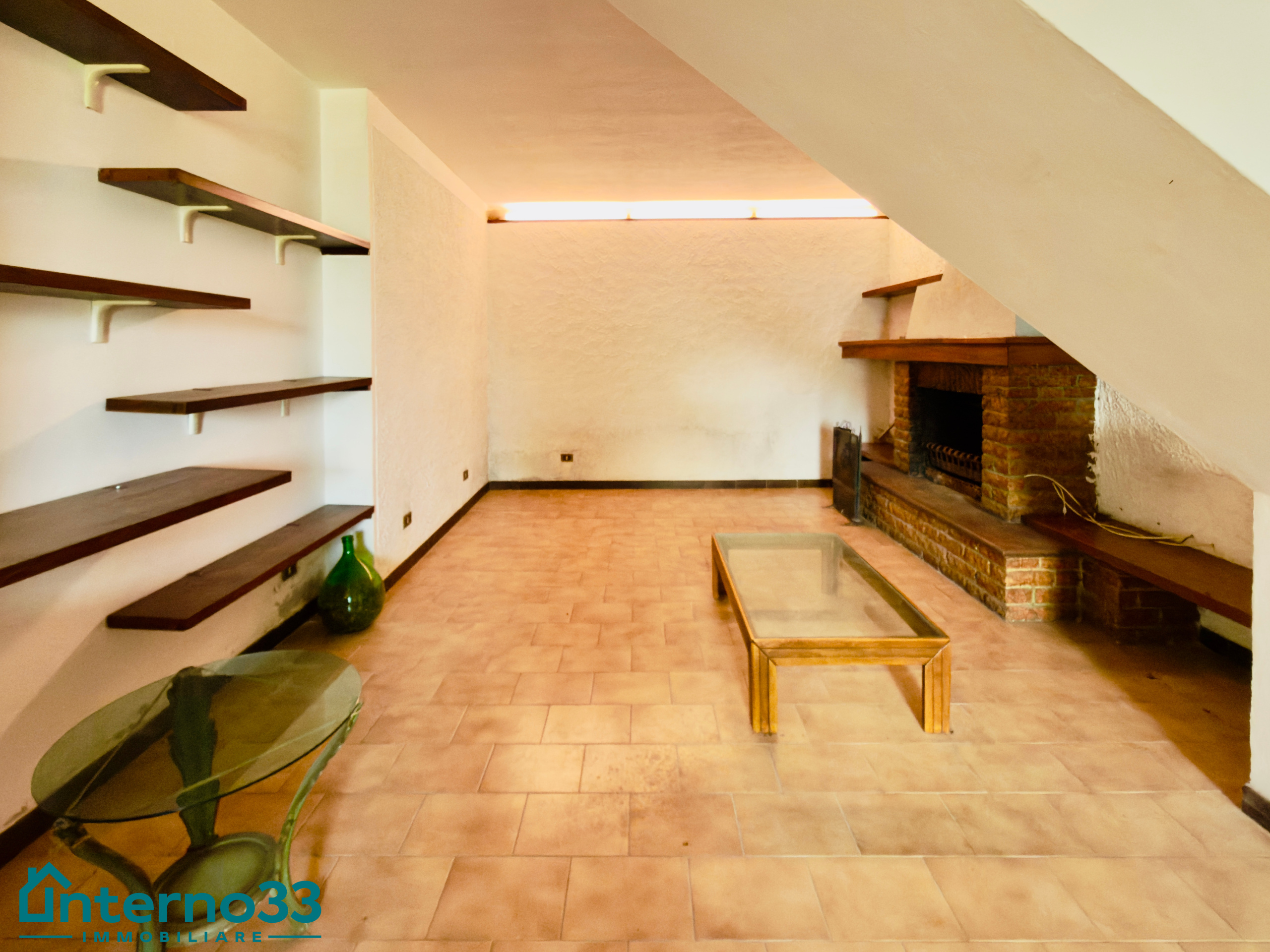 Casa indipendente con giardino in via montebuono 1, Vezzano Ligure