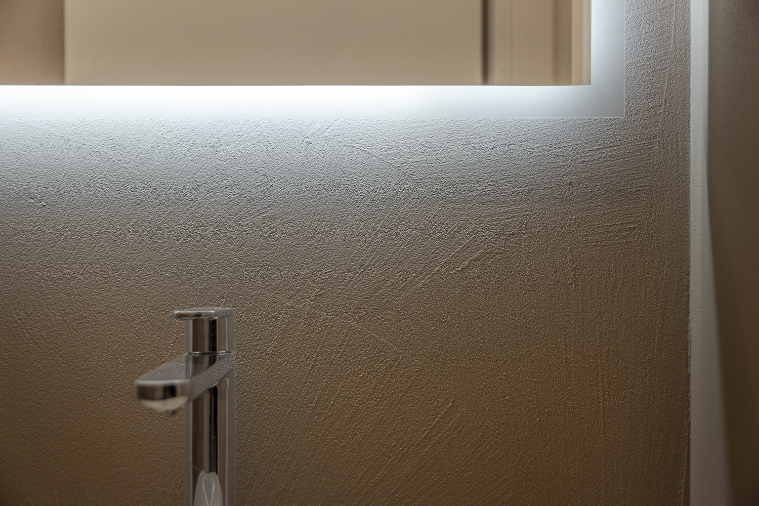 Trilocale ristrutturato in via isonzo 3, Casalecchio di Reno