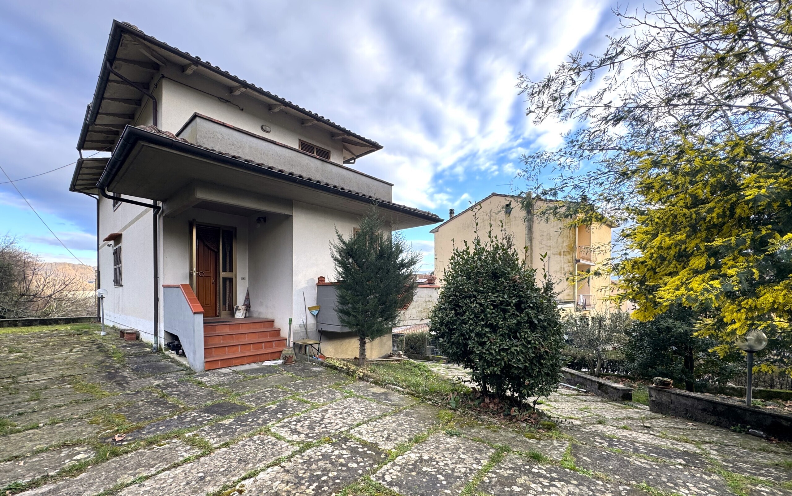 Villa con giardino in strada vicinale la saccia castagneta, Vernio