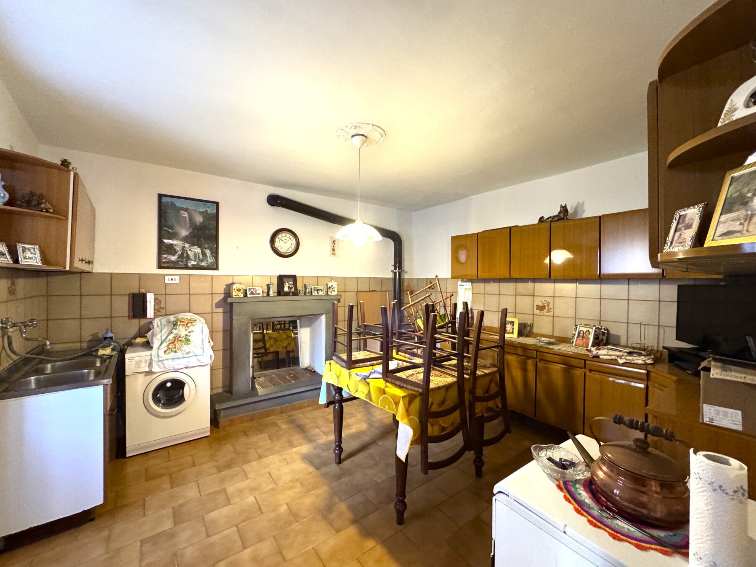 Casa indipendente con giardino in via bolognese, Vernio