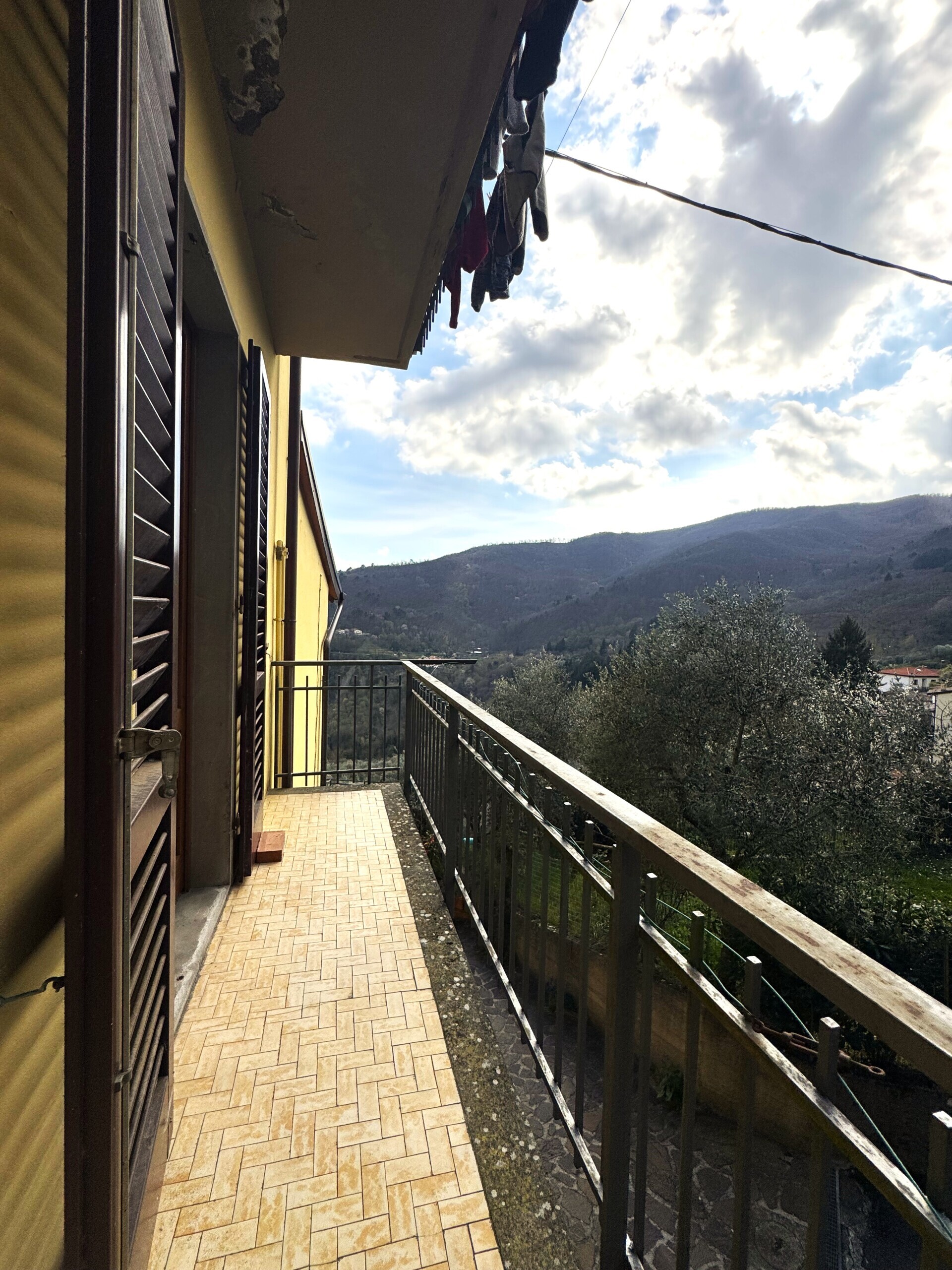 Casa indipendente con terrazzo in via di migliana, Cantagallo