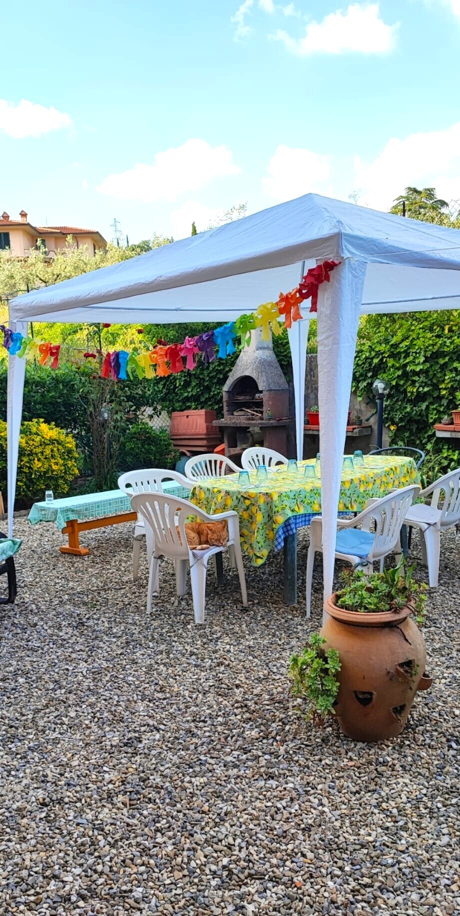 Quadrilocale con giardino in via della quercia, Vaiano