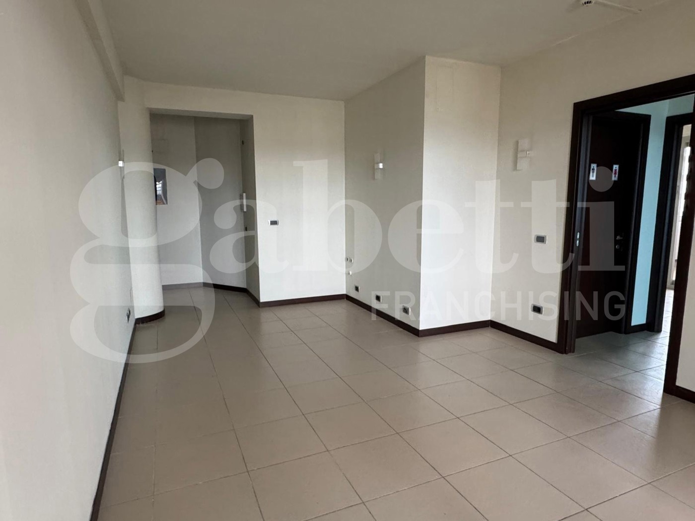 Ufficio in vendita a Latina