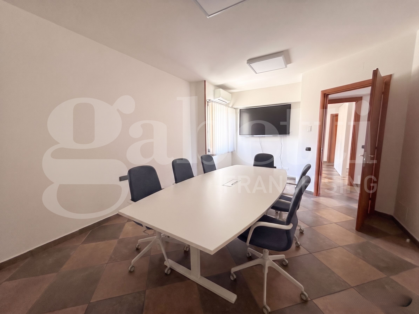 Ufficio in affitto a Latina
