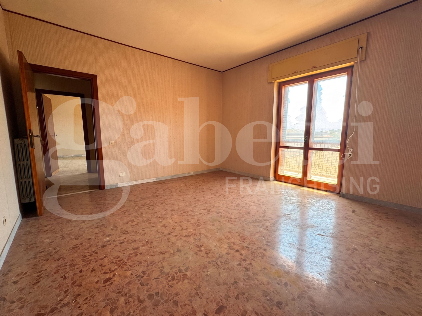 Stabile/Palazzo in vendita a Latina