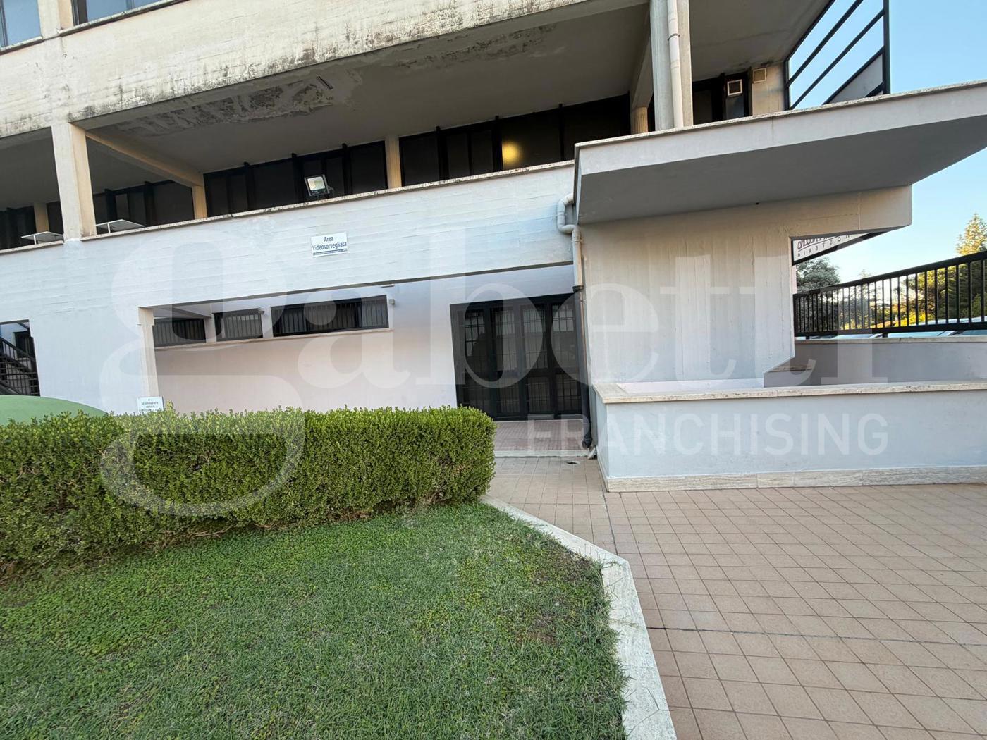 Magazzino in affitto a Latina