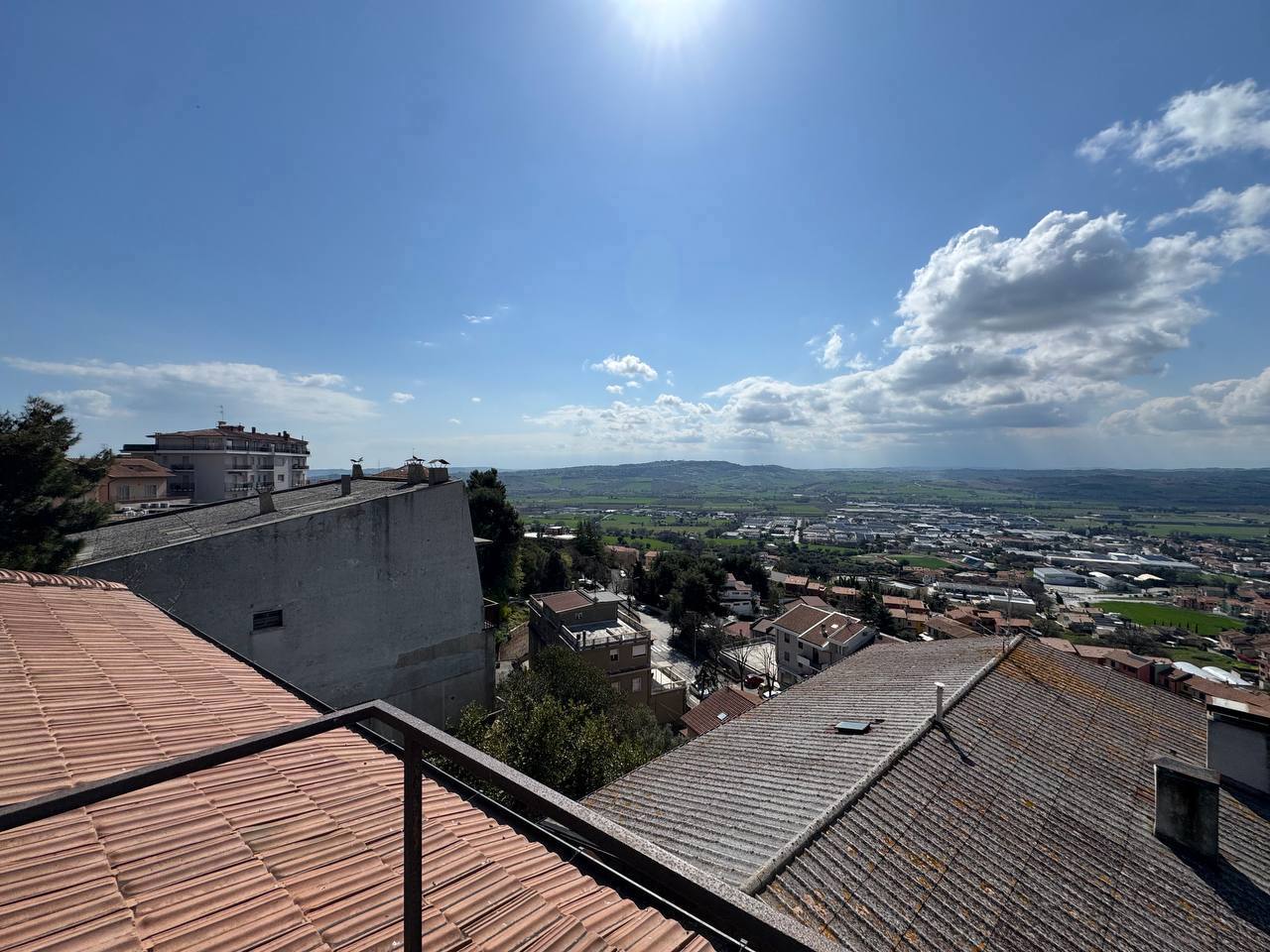 Casa indipendente con giardino a Castelfidardo