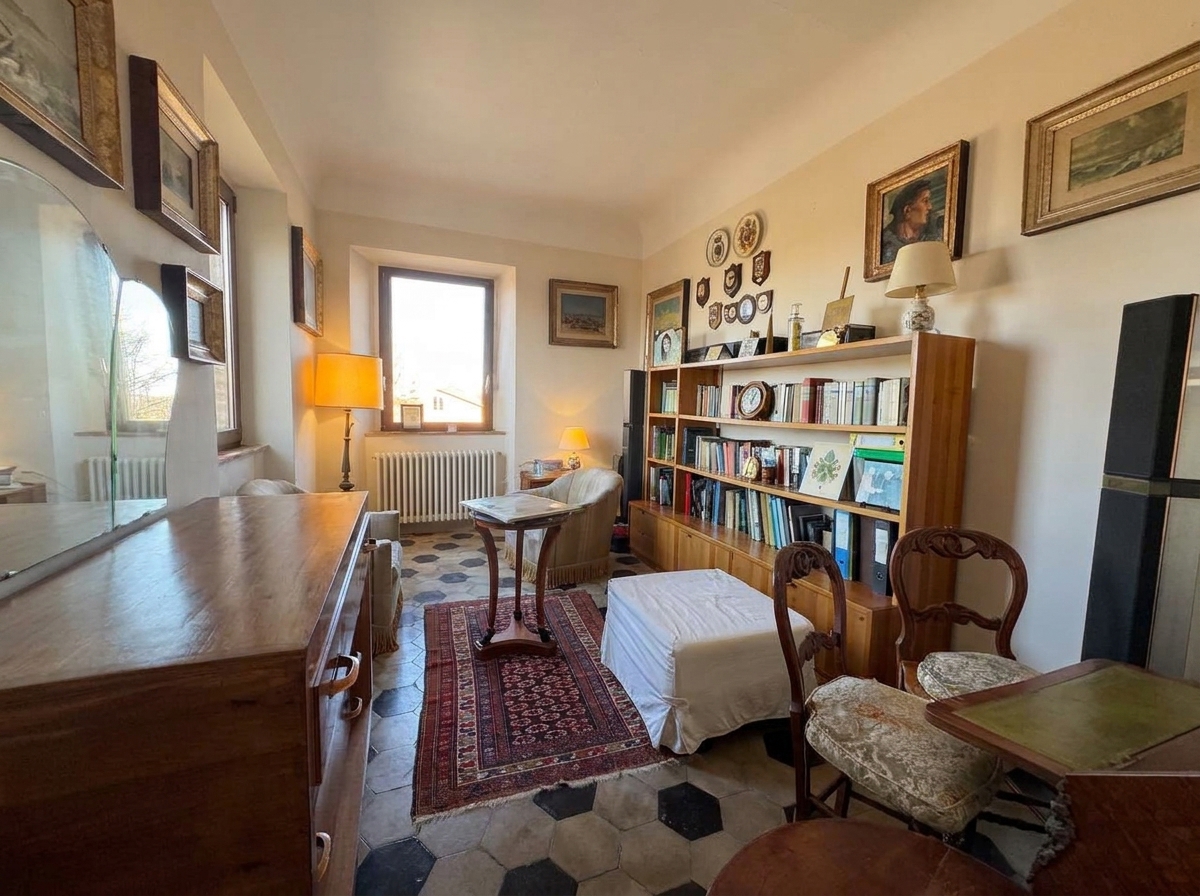 Casa indipendente con giardino a Recanati