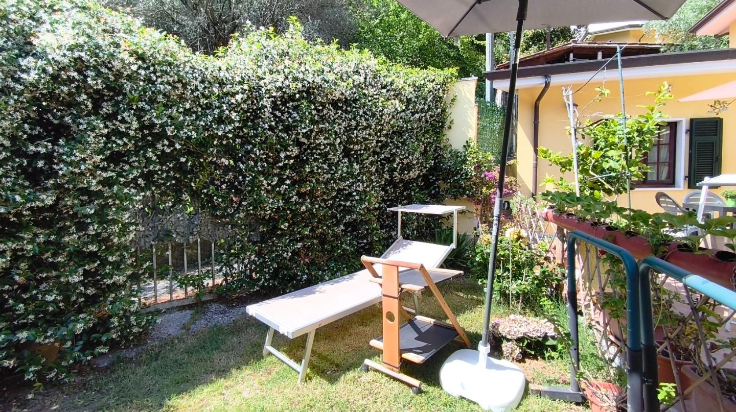 Casa indipendente in vendita a Carrara