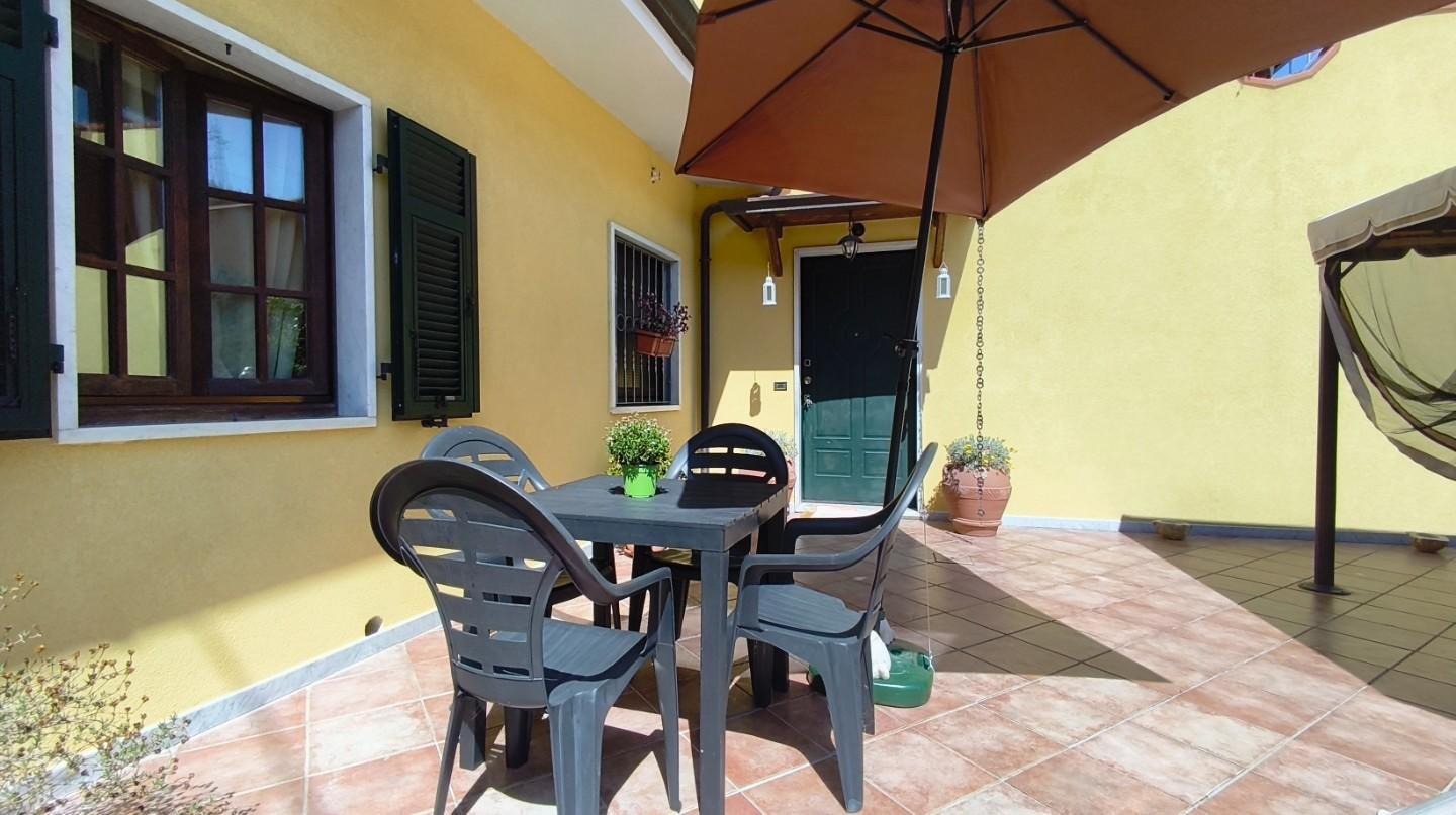 Casa indipendente in vendita a Carrara