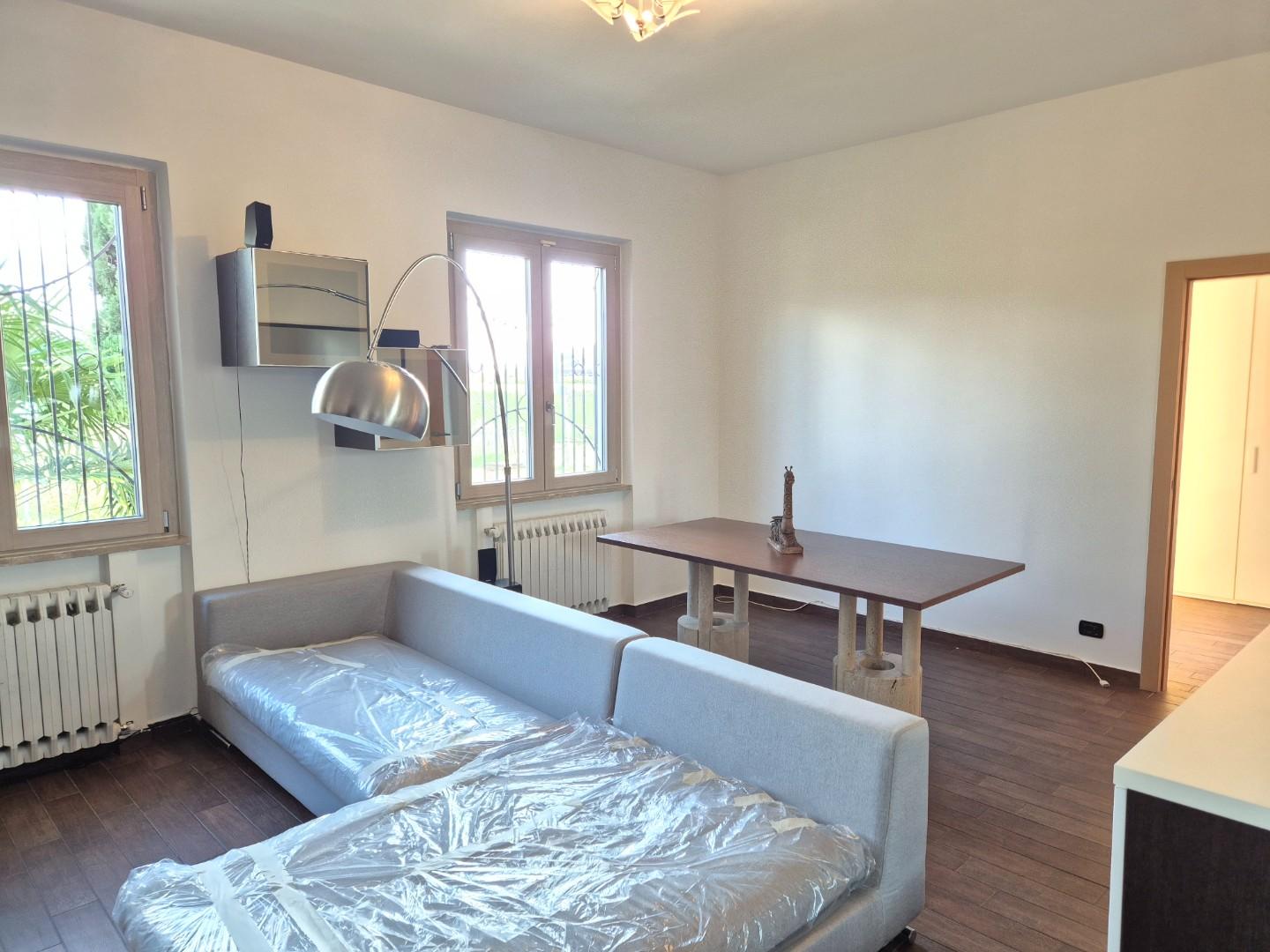 Casa indipendente con giardino, Ameglia bocca di magra