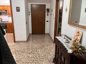 Appartamento in vendita a Taranto, Salinella