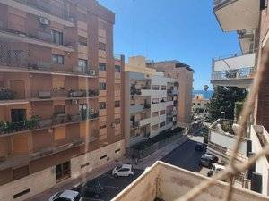 Appartamento in vendita a Taranto, Montegranaro