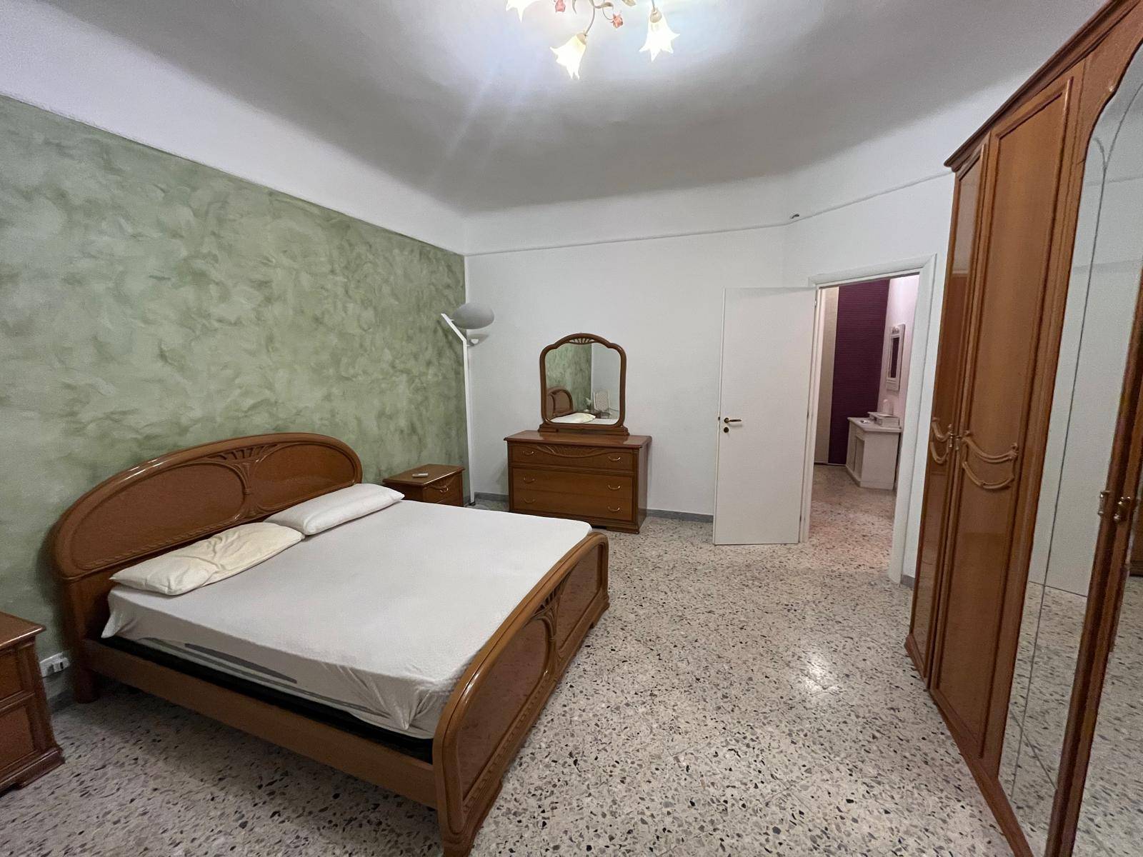 Appartamento in vendita a Taranto, Battisti