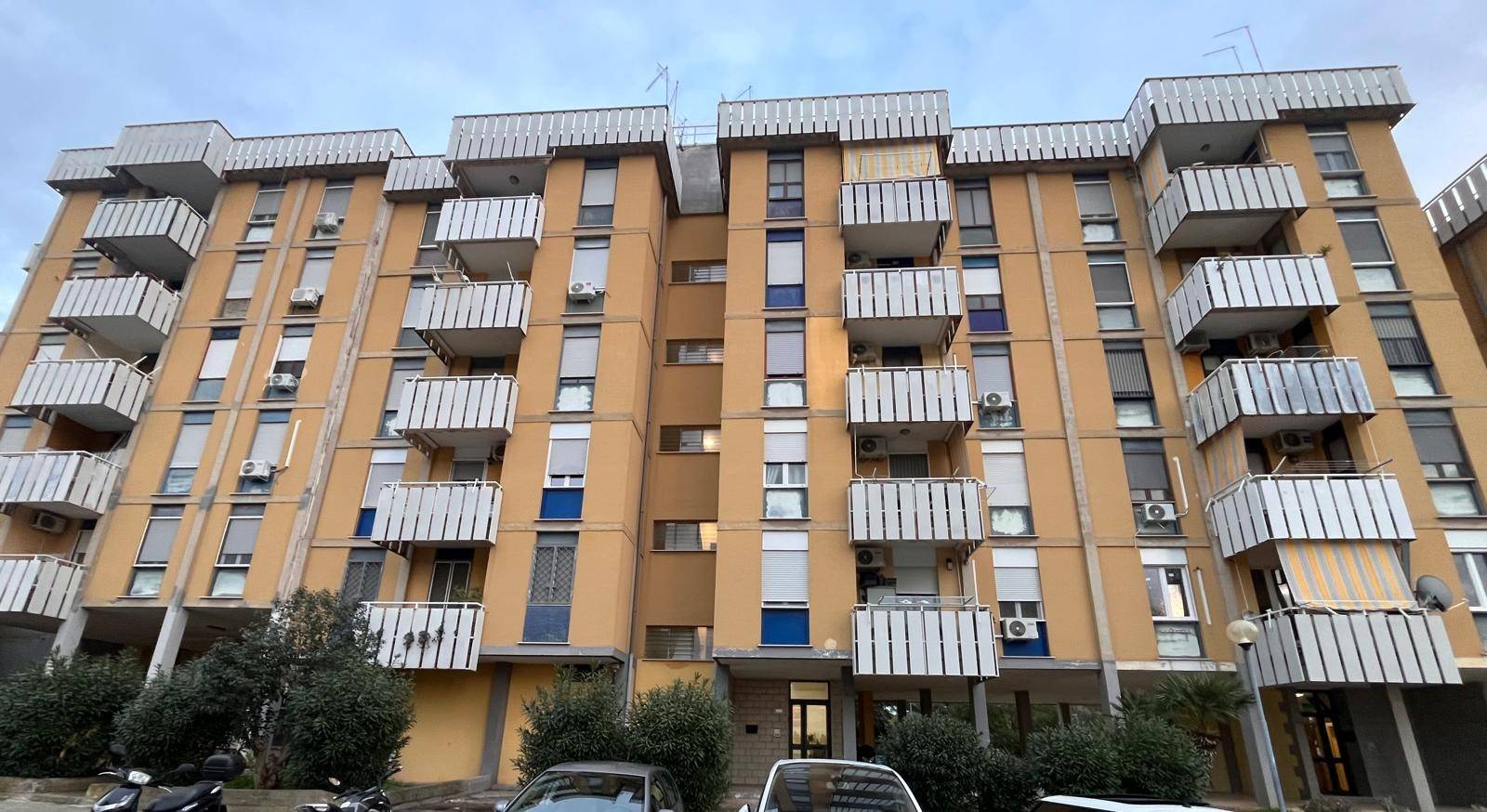 Appartamento in vendita a Taranto, Q.re Paolo VI