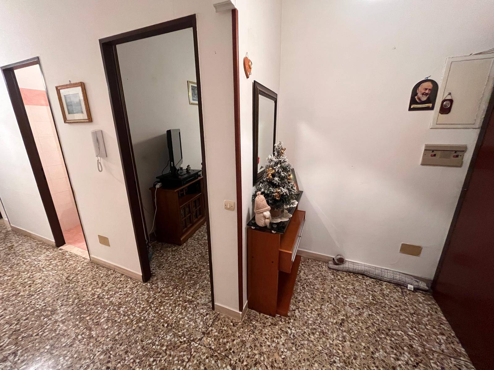 Appartamento in vendita a Taranto, Q.re Paolo VI