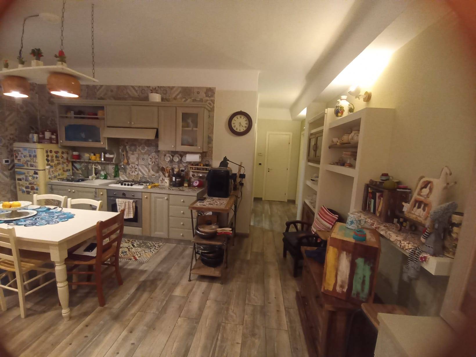 Appartamento in vendita a Taranto, Montegranaro