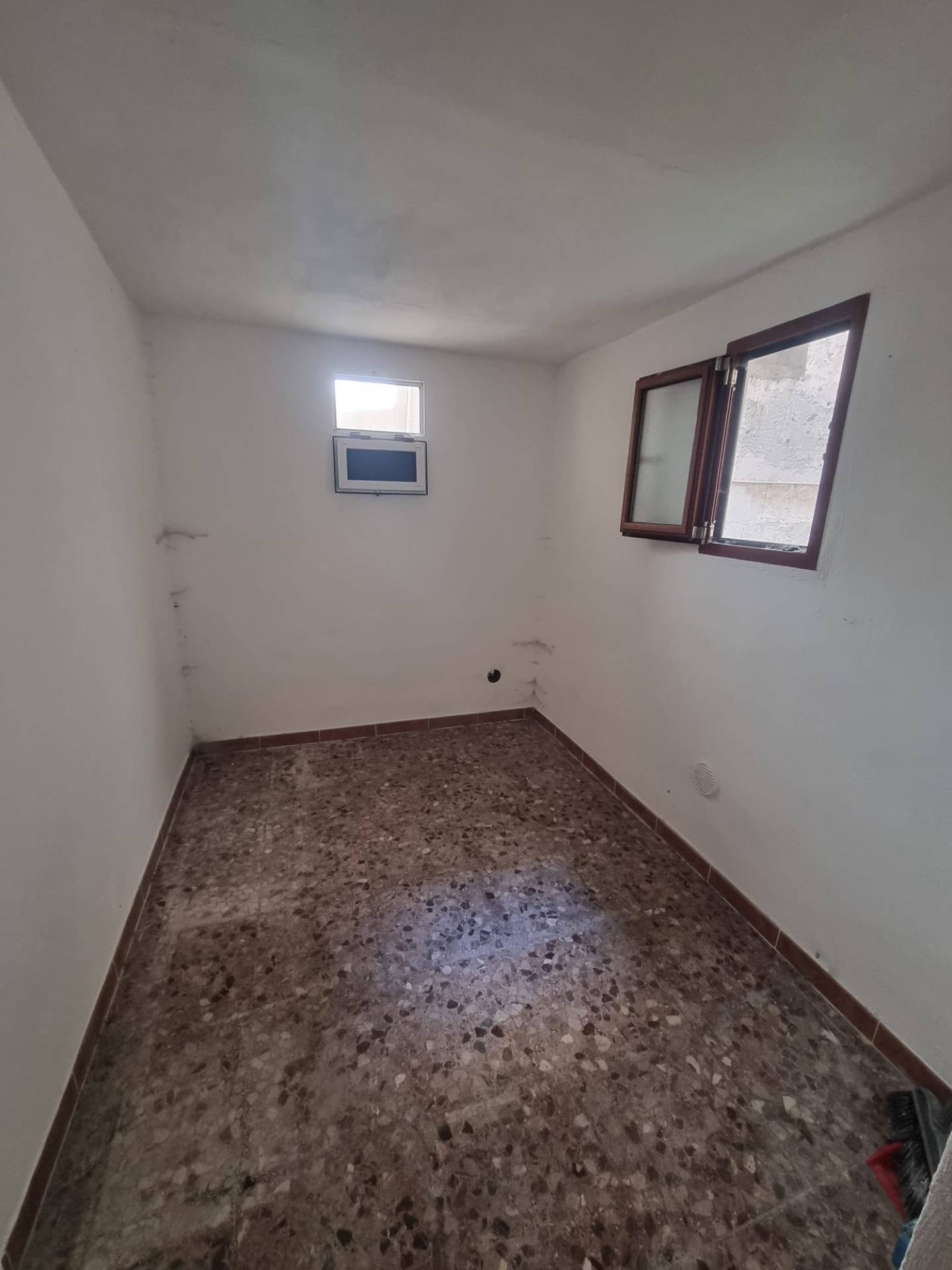 Appartamento in vendita a Taranto, Borgo