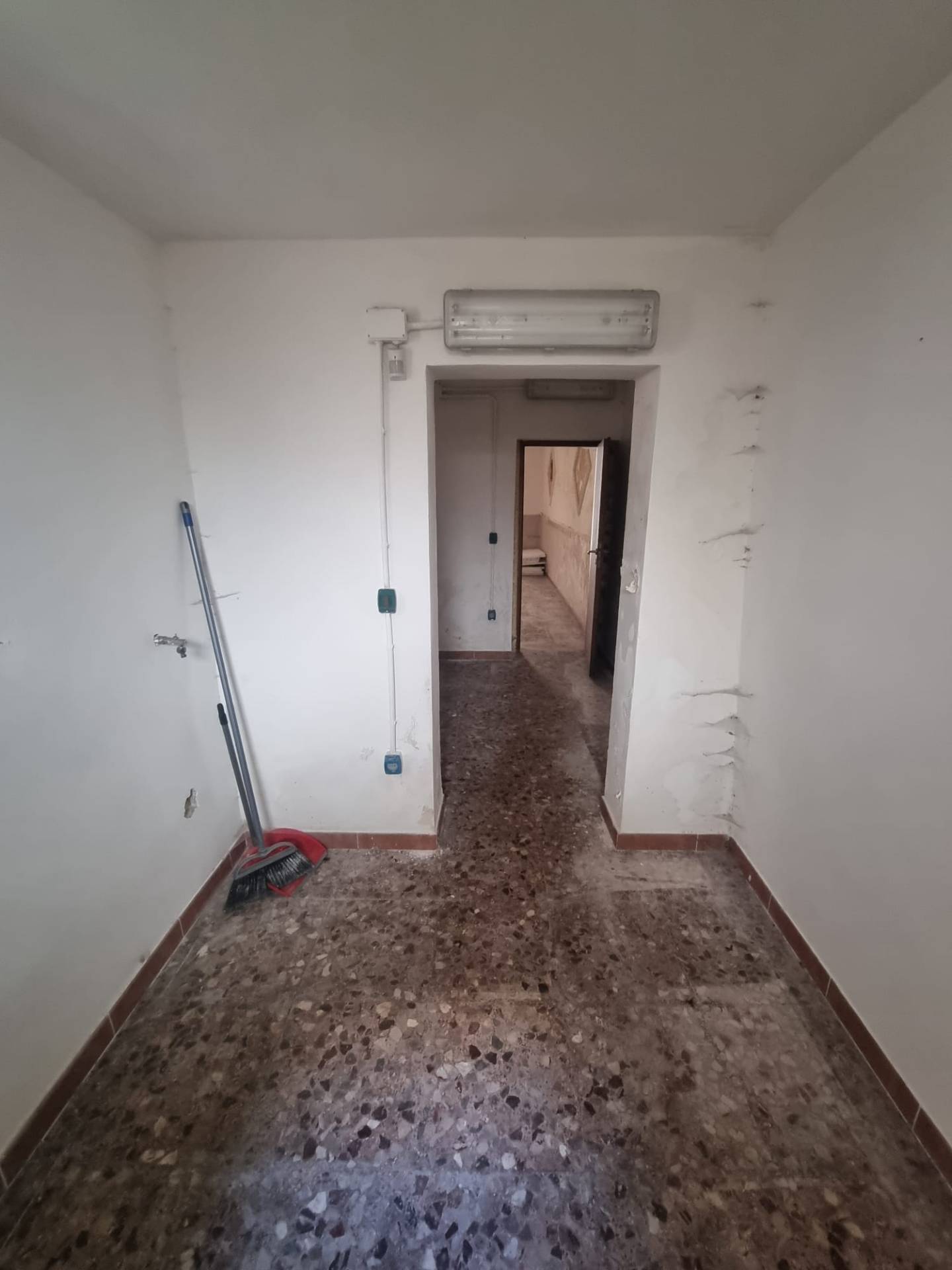 Appartamento in vendita a Taranto, Borgo