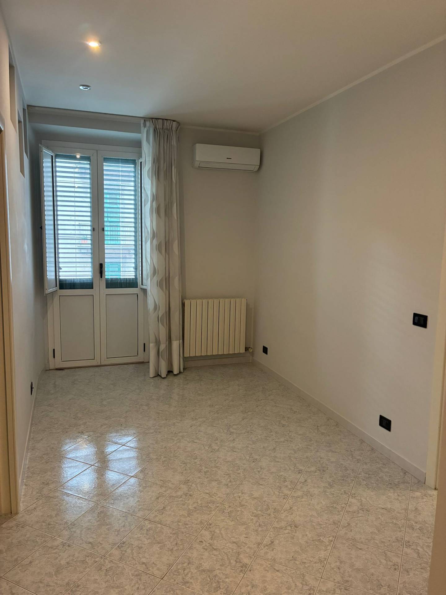 Appartamento in affitto a Taranto, Trecarrare