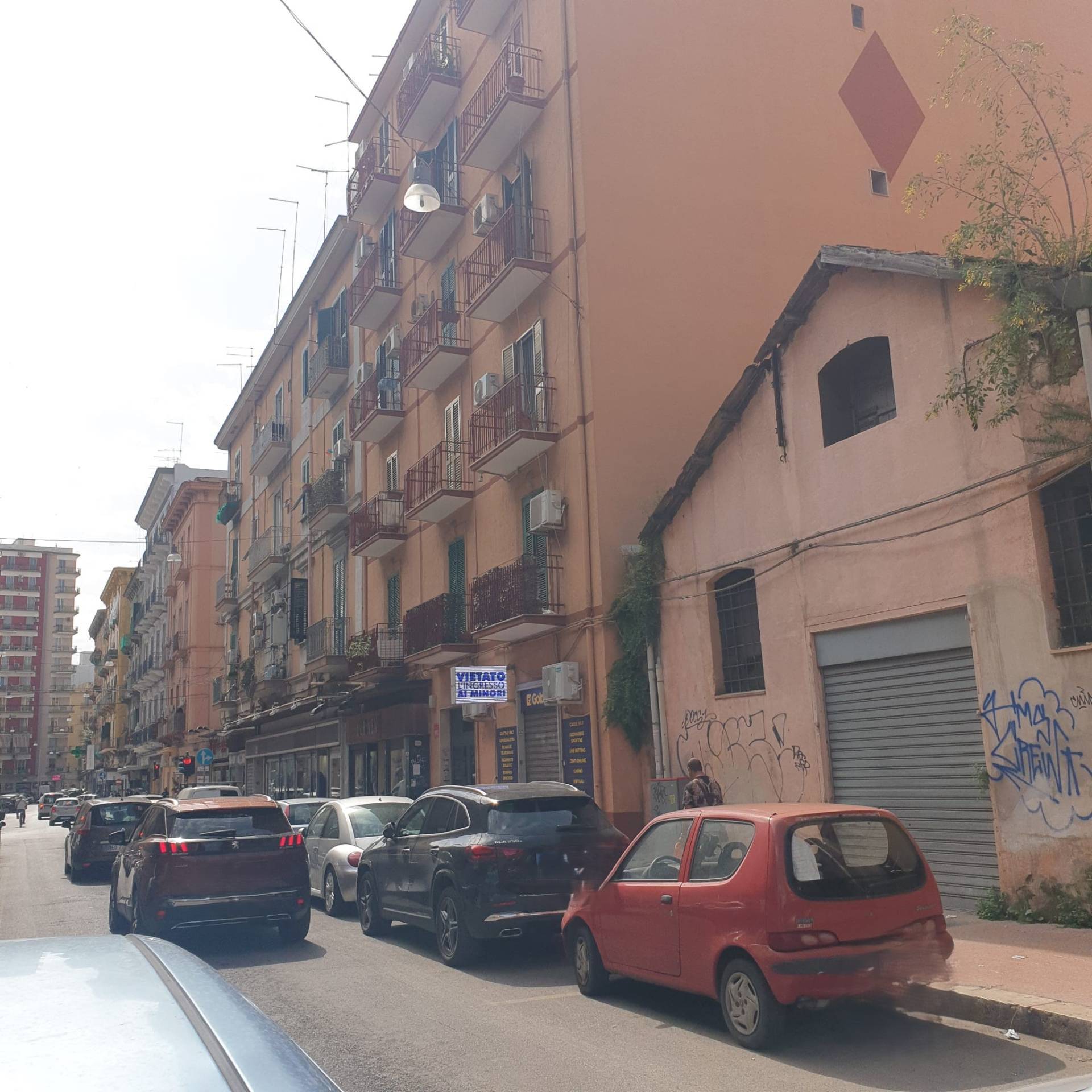 Appartamento in affitto a Taranto