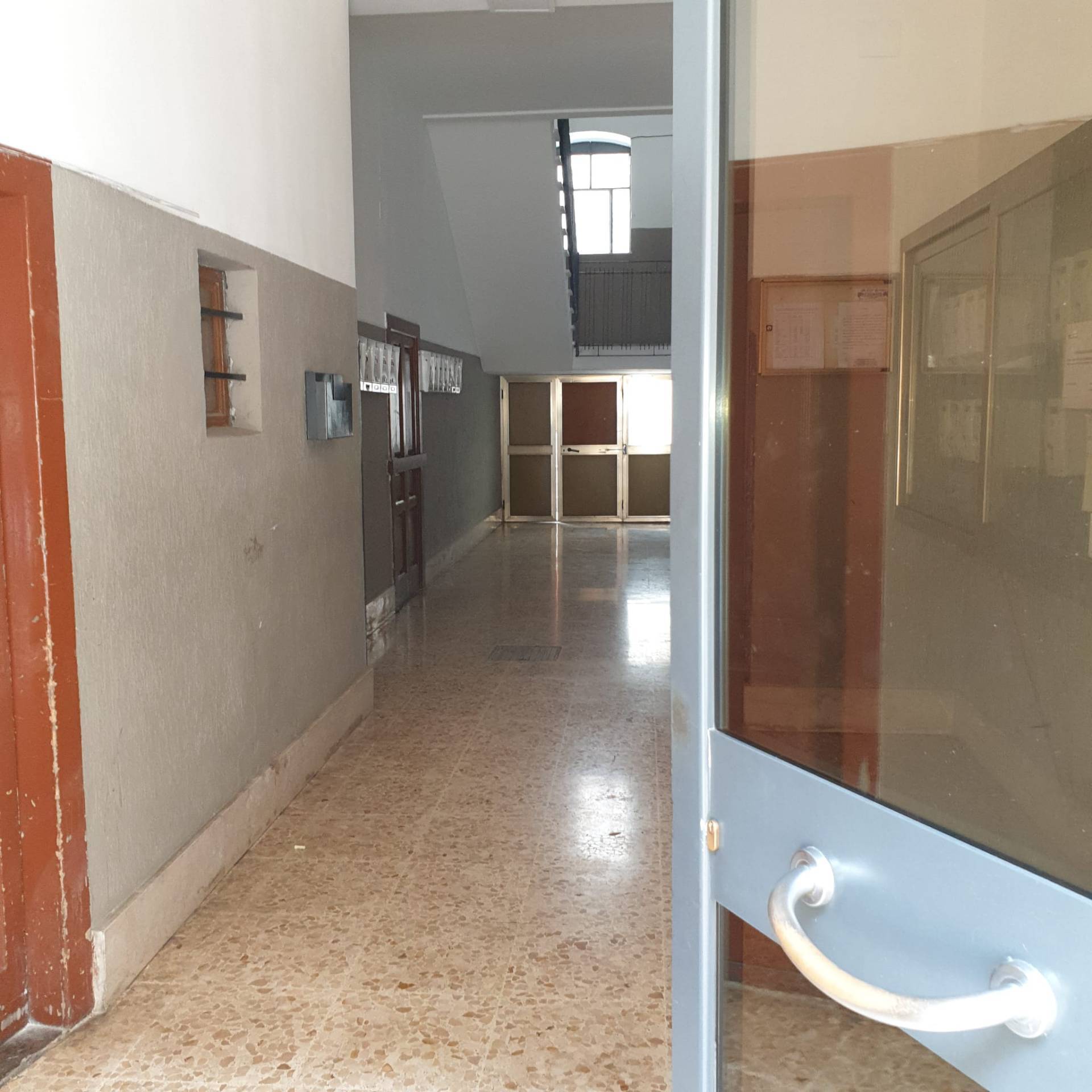 Appartamento in affitto a Taranto